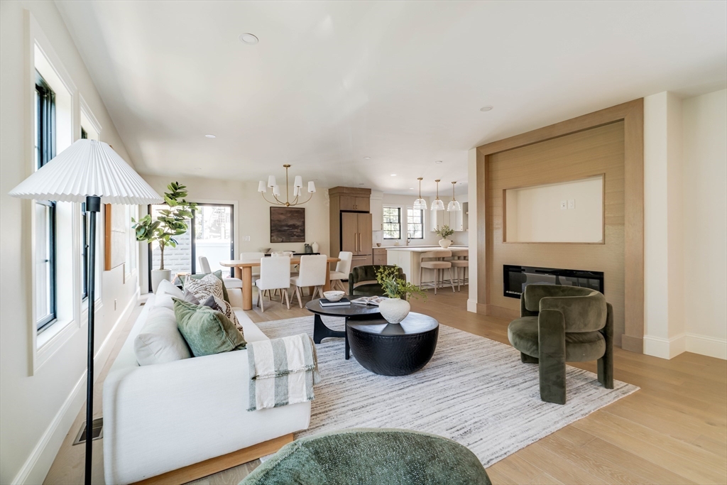 19 Curtis St. # 2