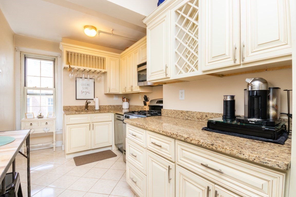 1450 Beacon St # 603
