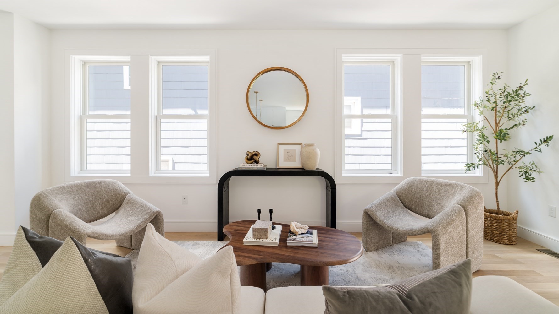 9 Olive Ave # 1