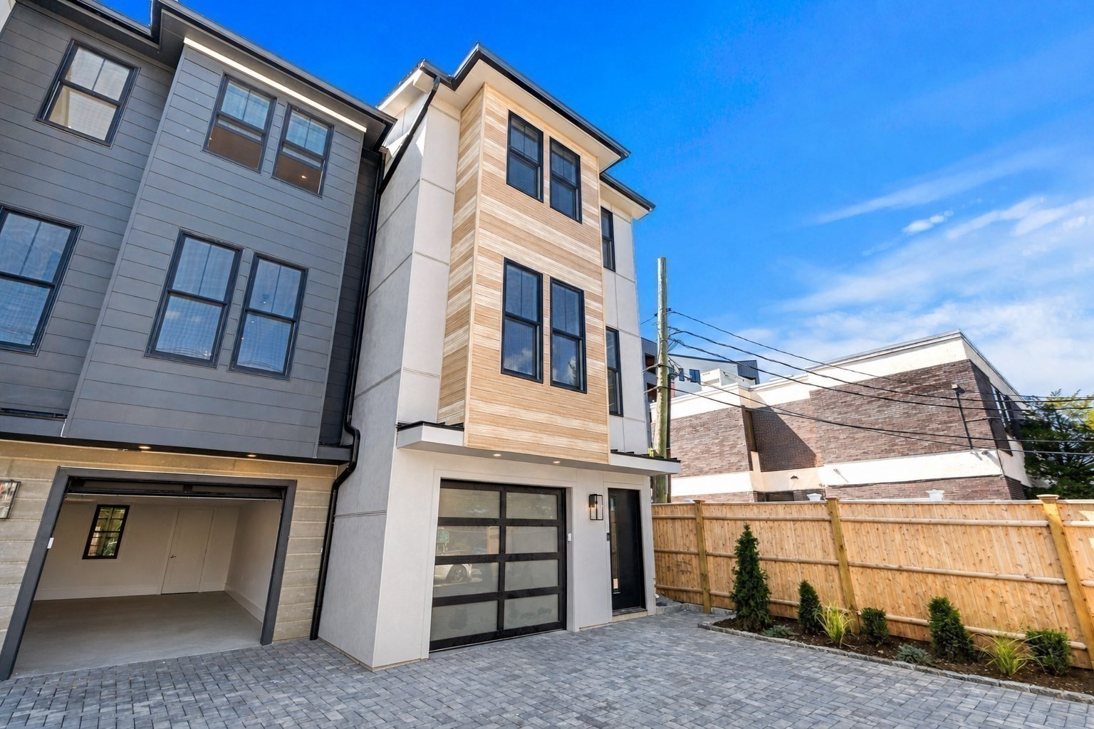 17 Lothrop St # 17