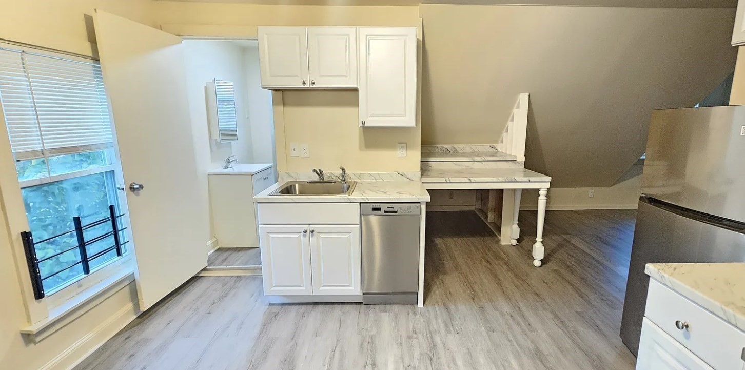 53 Taylor Ave # 3