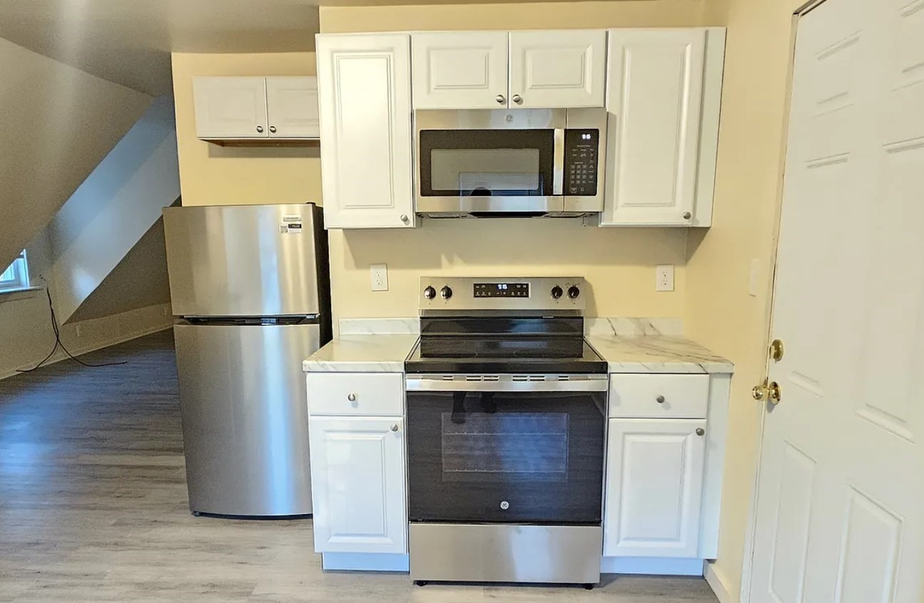53 Taylor Ave # 3