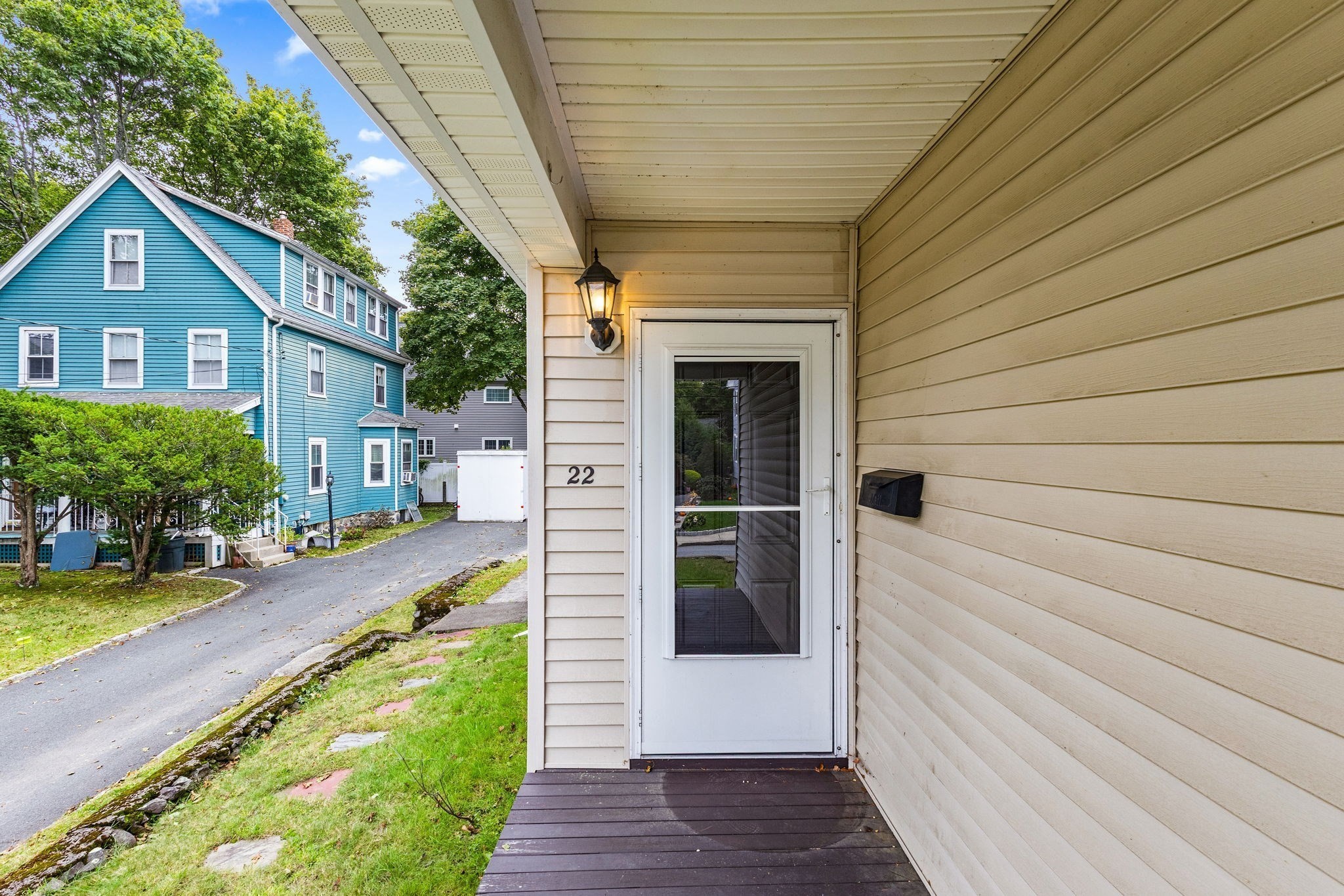 22 Salem St. # 1