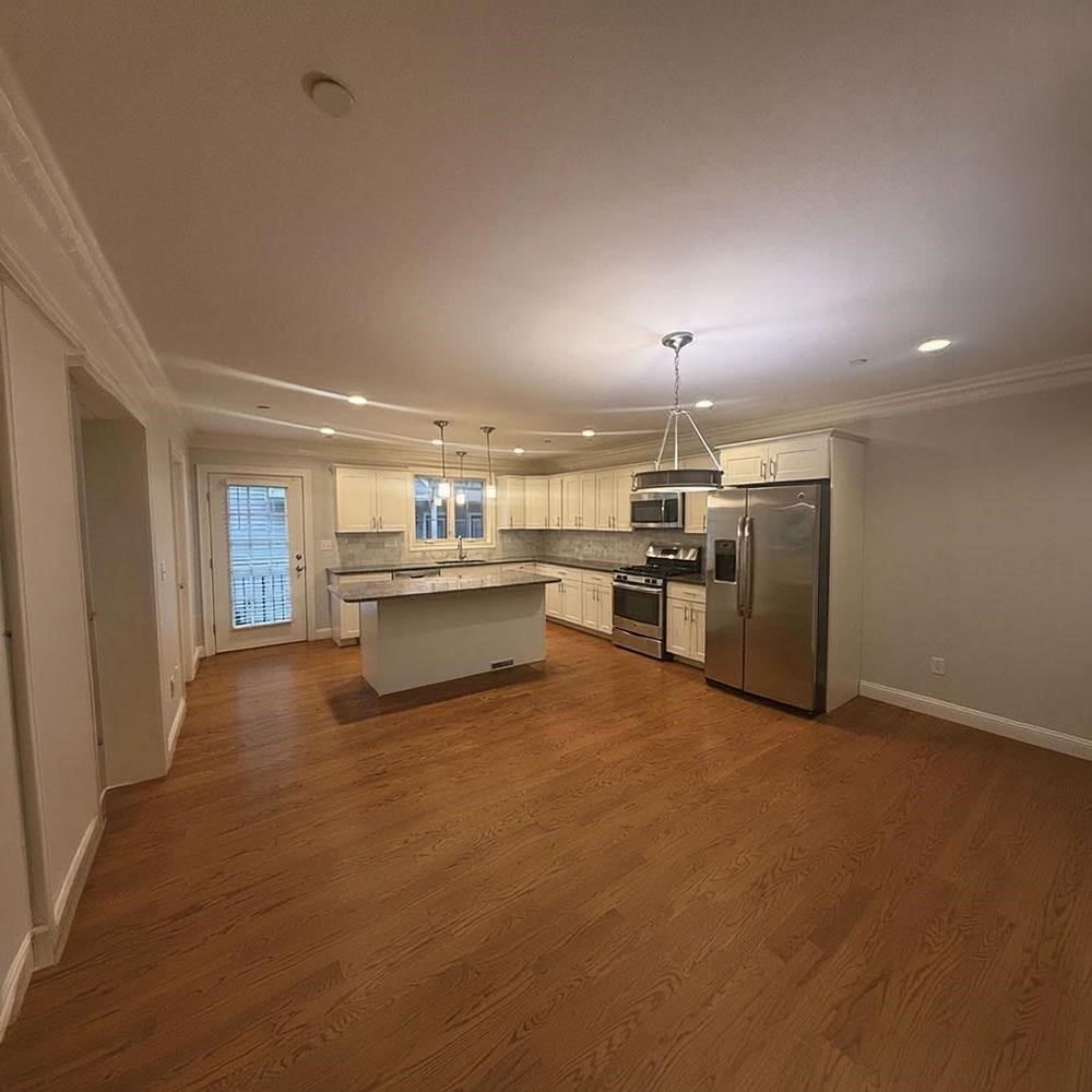 22 Hawthorne # 1