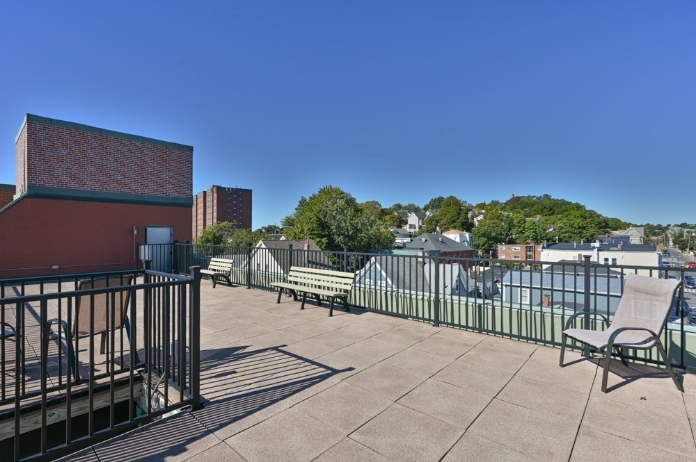 60 Dudley St. # 322