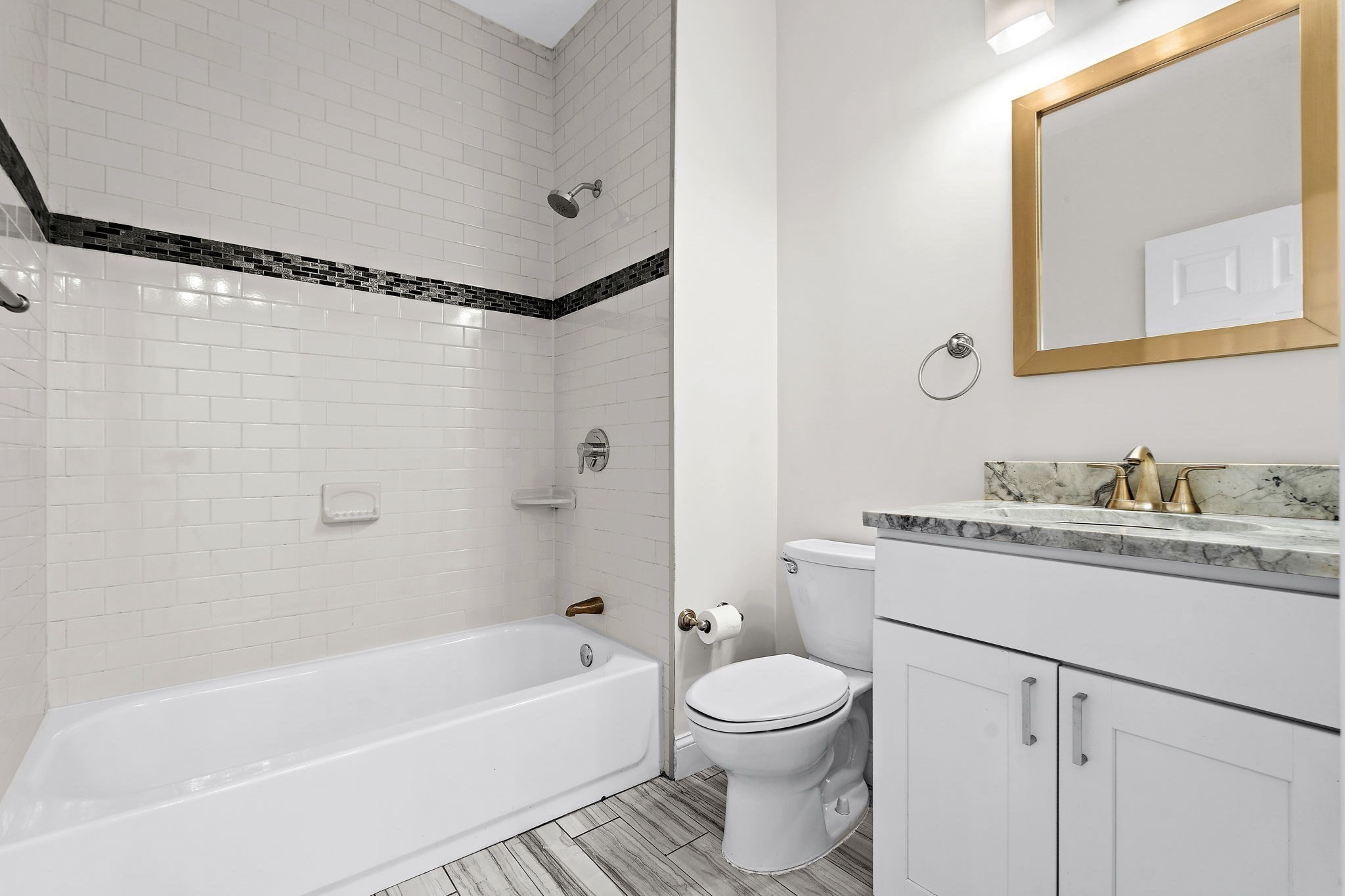 108 Bennington St # 1