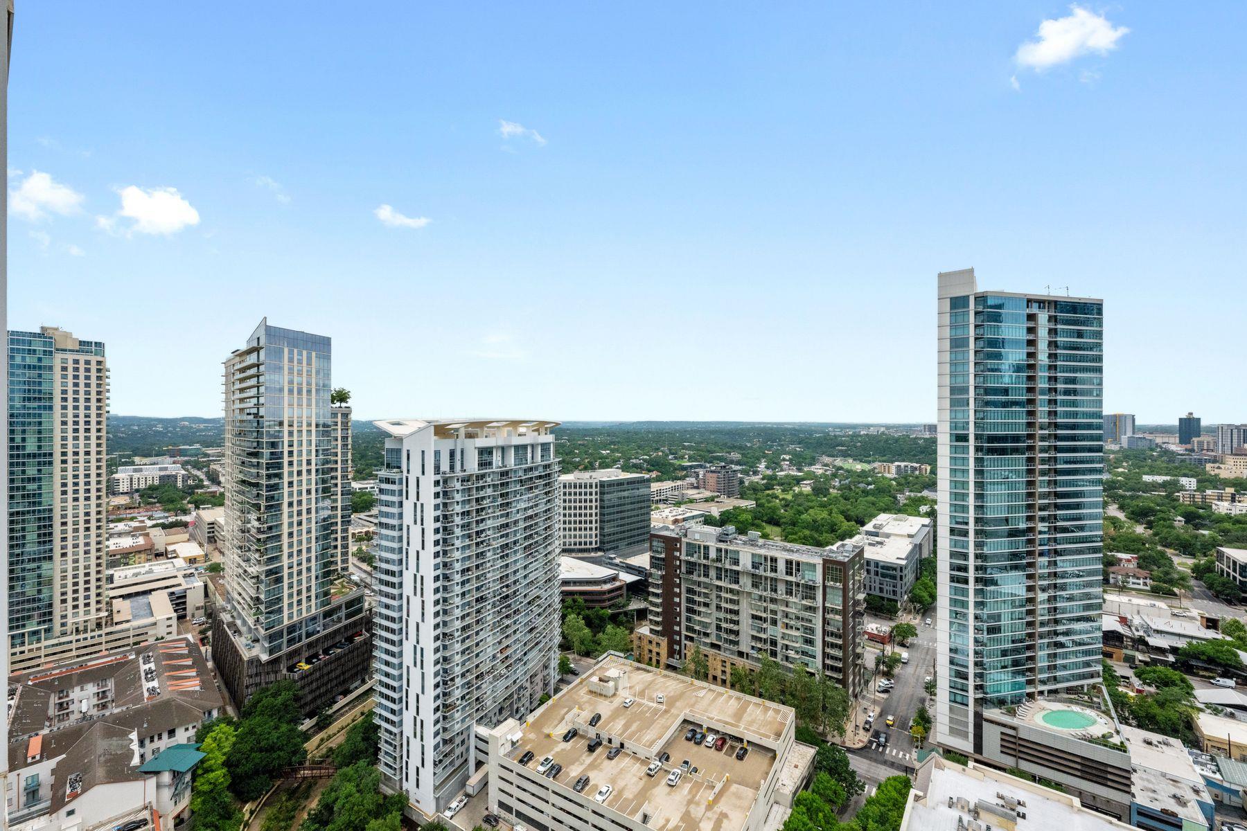 301 West Ave # 2902