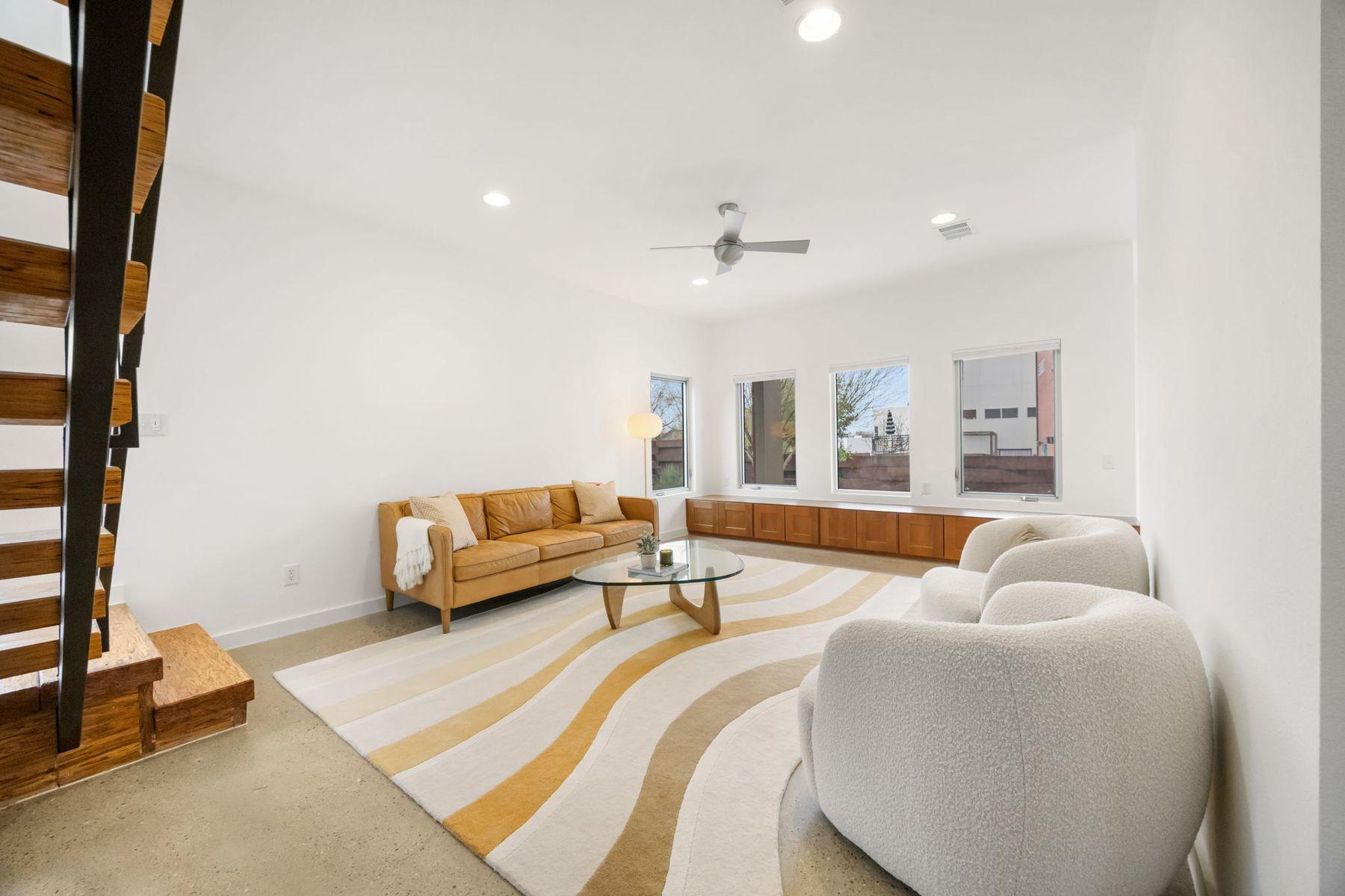 5421 Agatha CIR