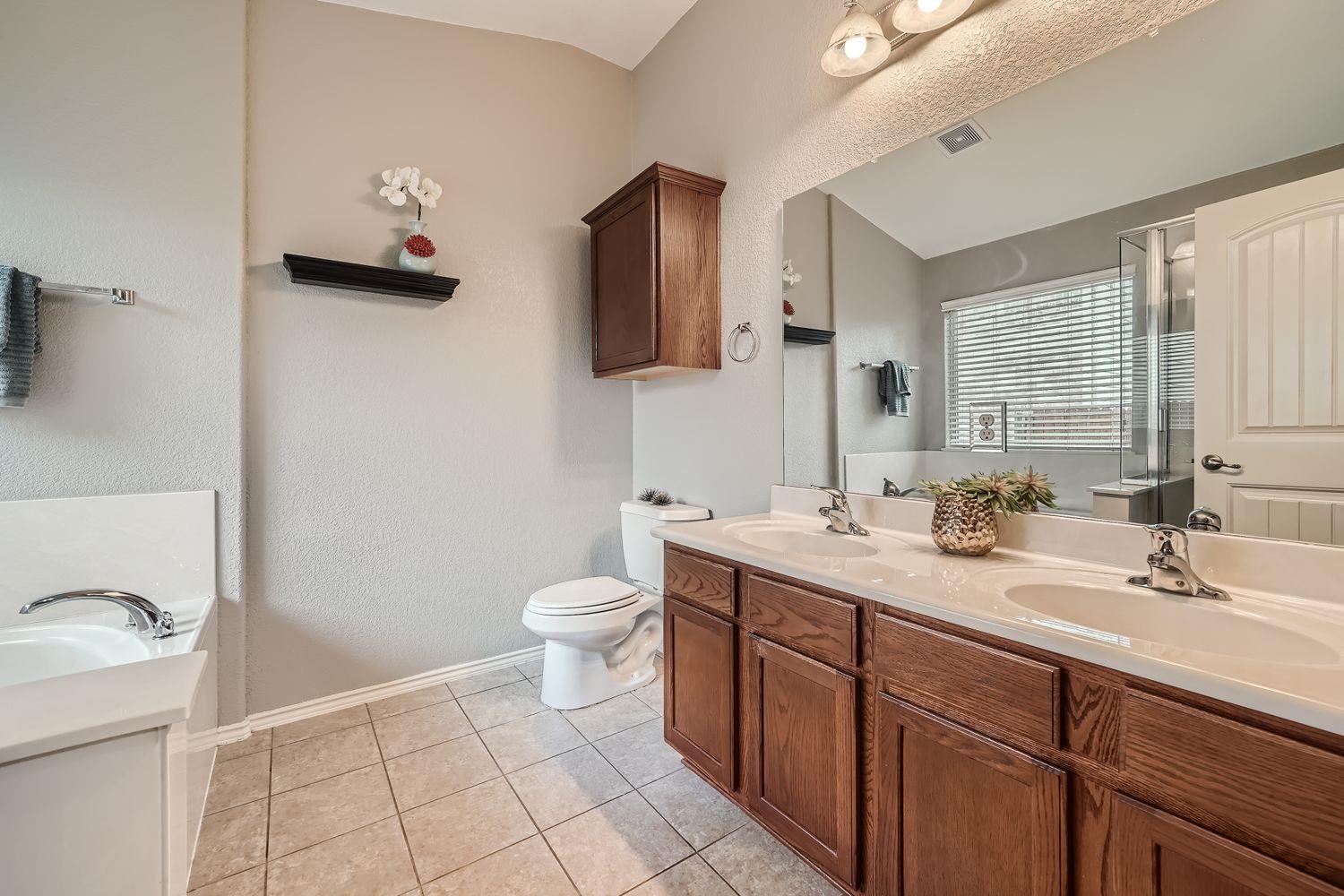 11017 Short Springs DR