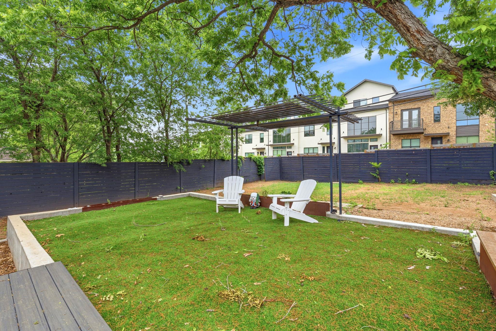 2635 W 45th ST