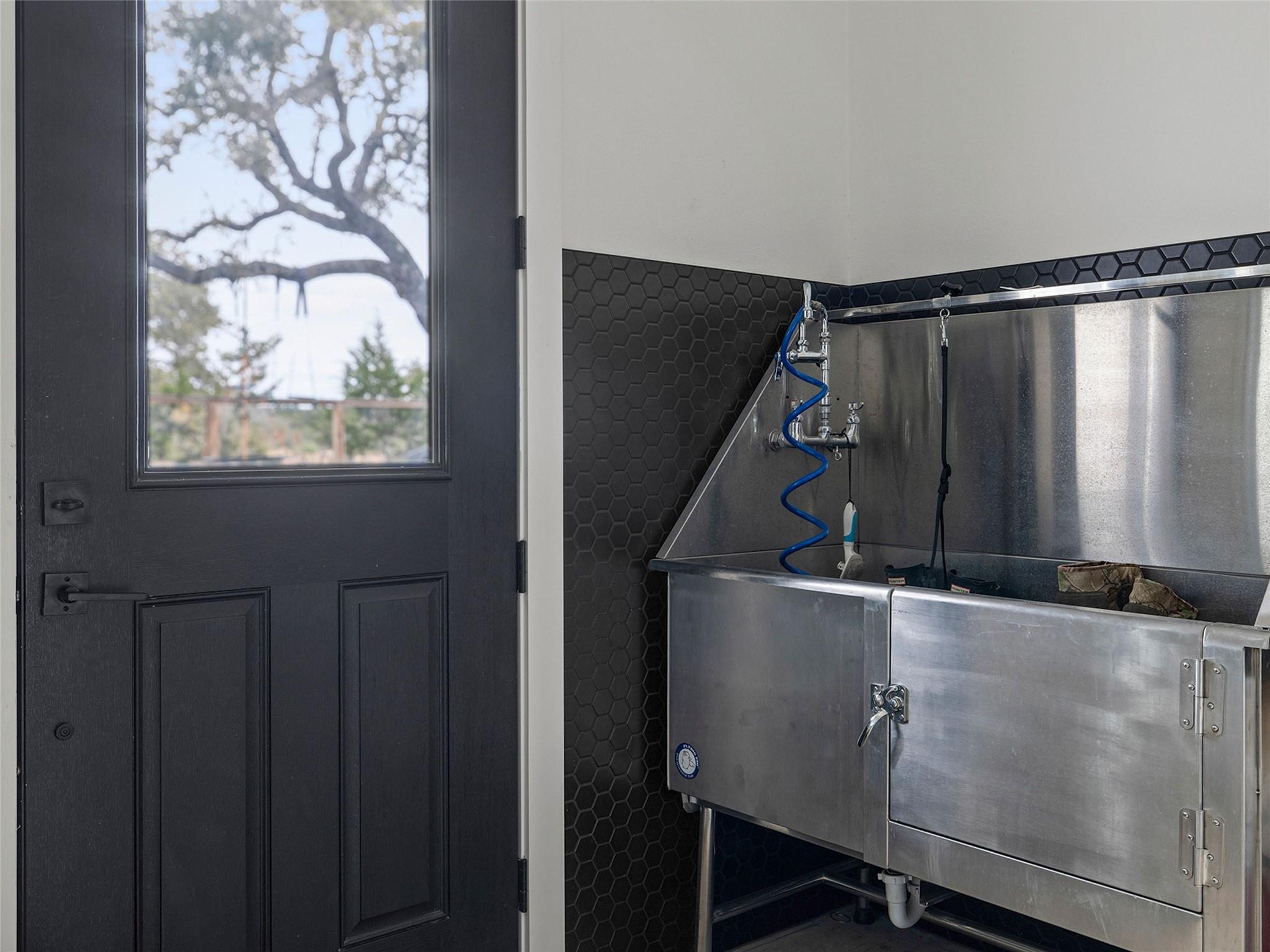 488 Dario DR