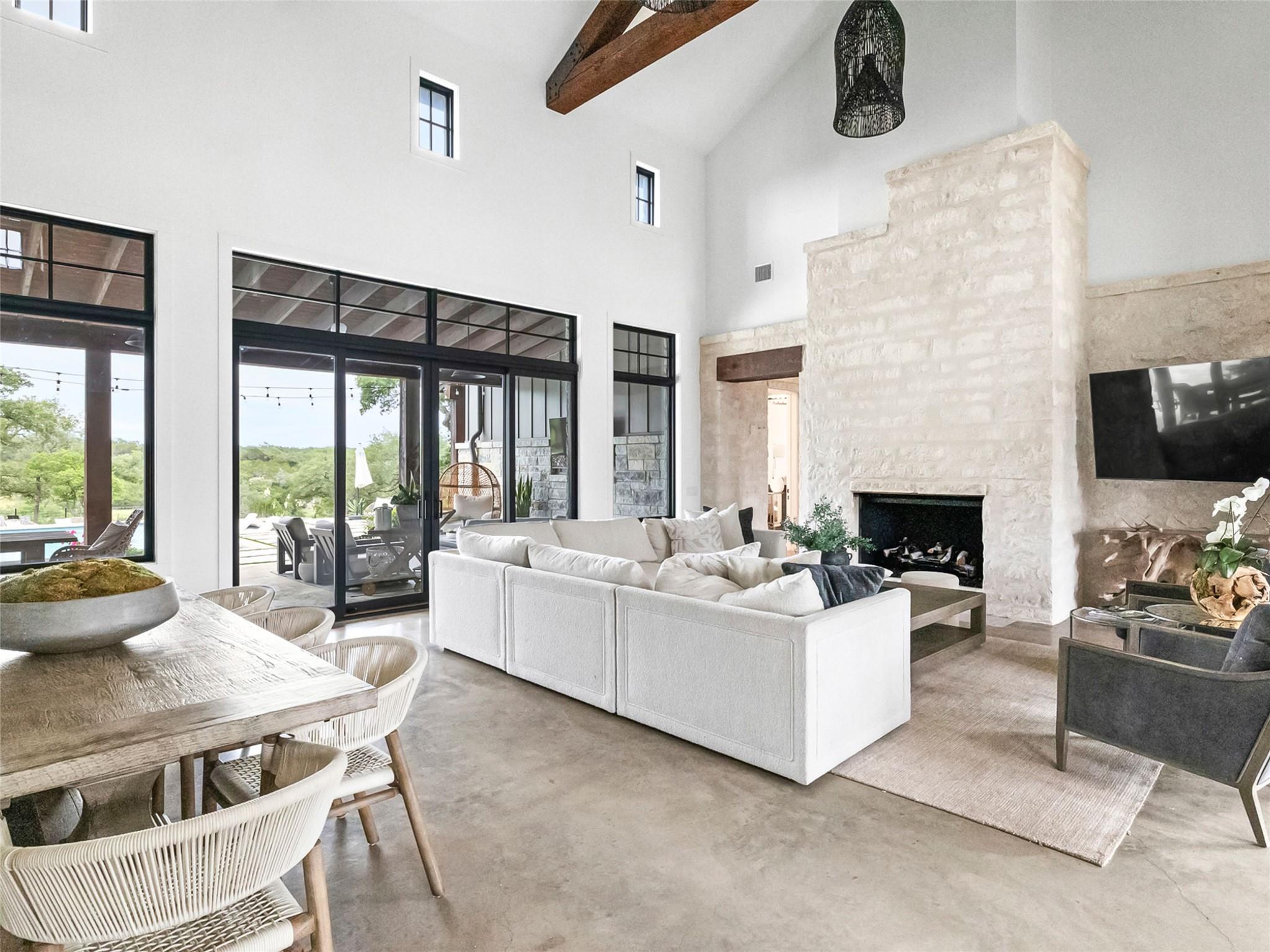 488 Dario DR