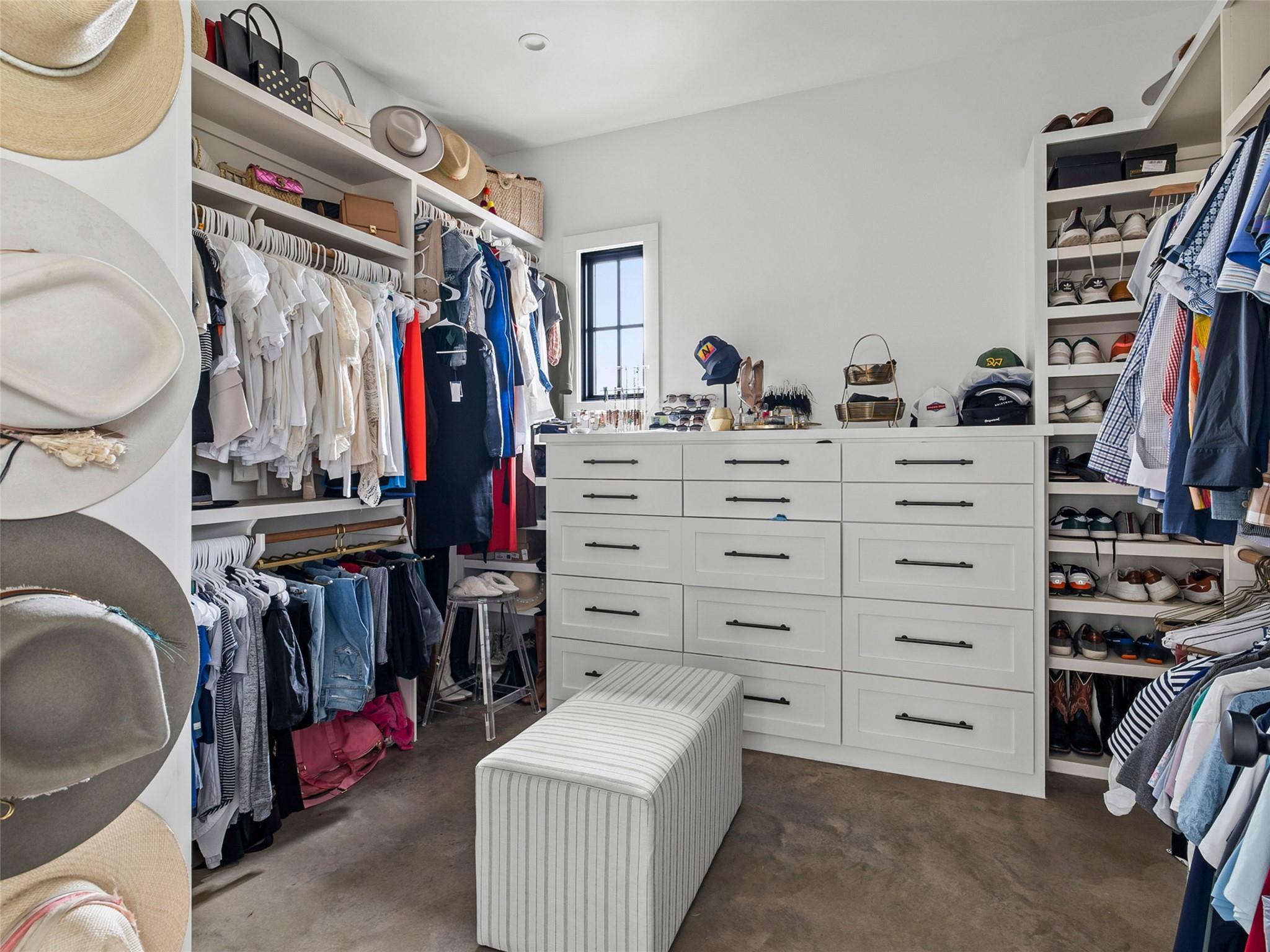 488 Dario DR