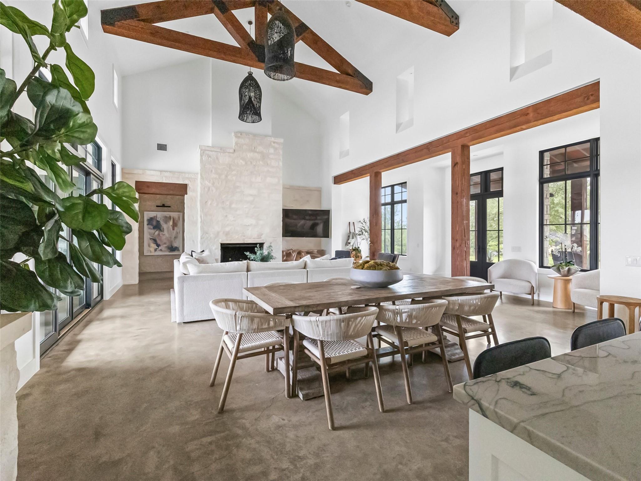 488 Dario DR