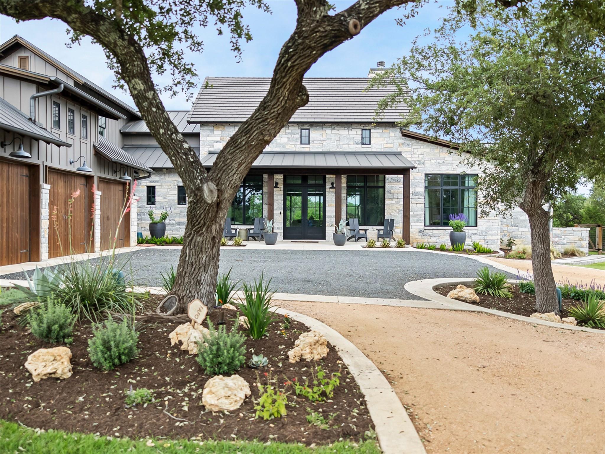 488 Dario DR