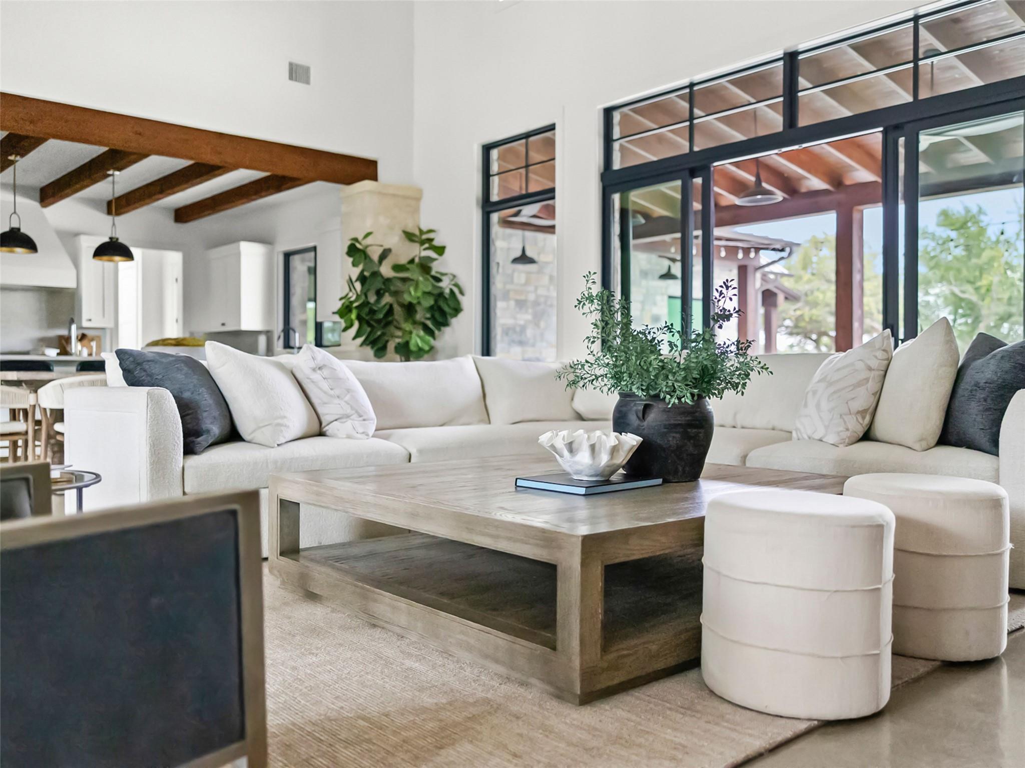 488 Dario DR