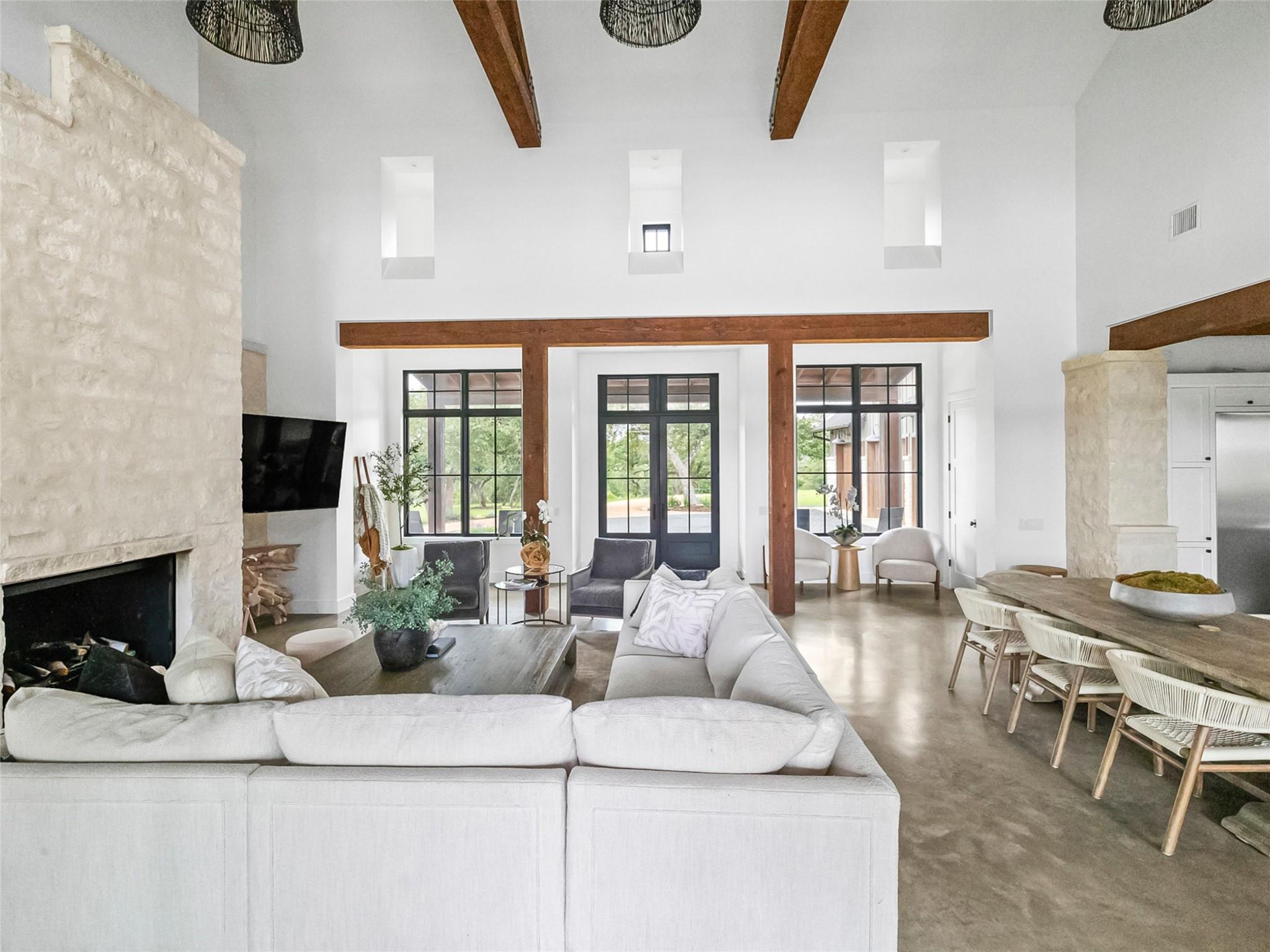 488 Dario DR