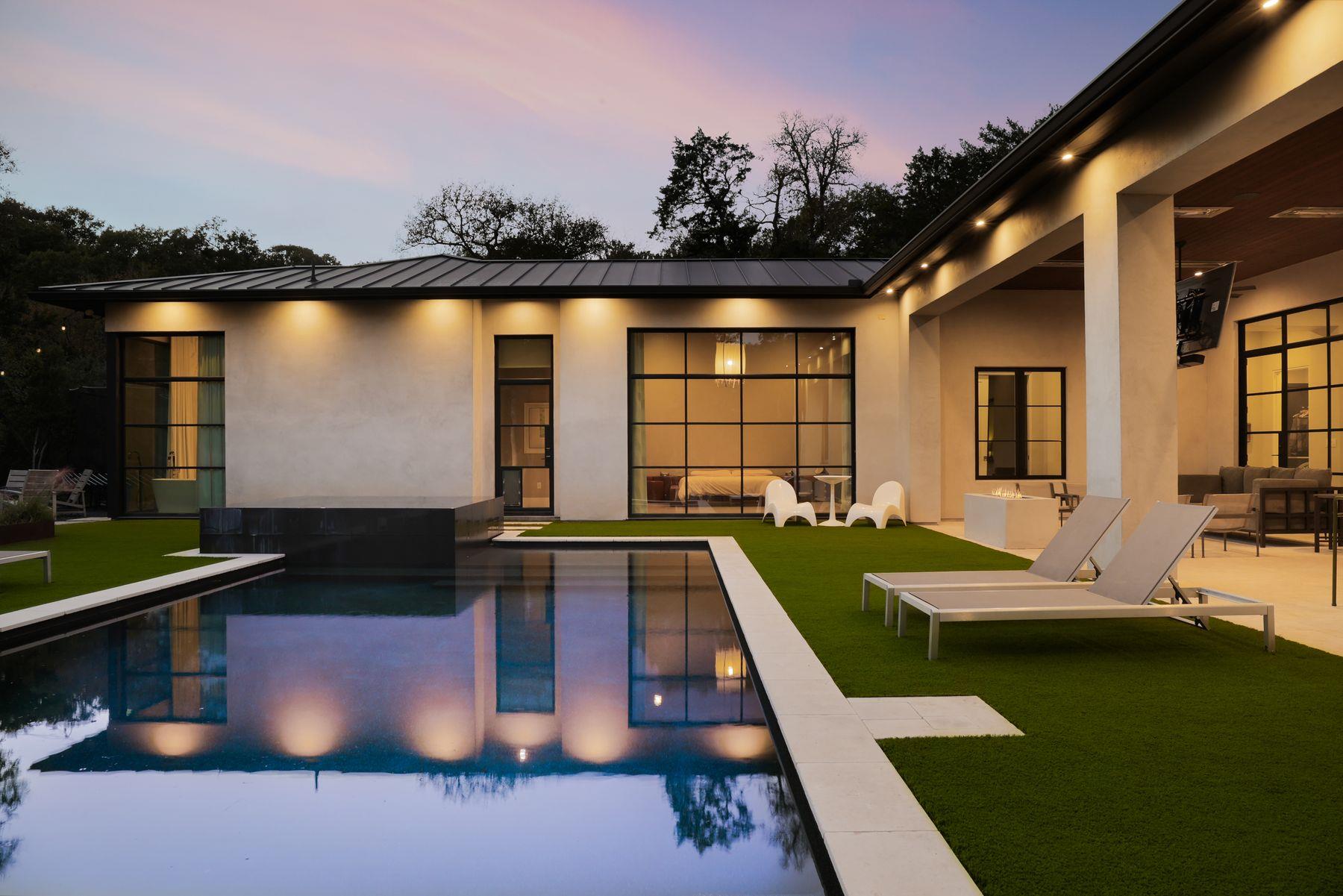 101 Stratford Reserve PL