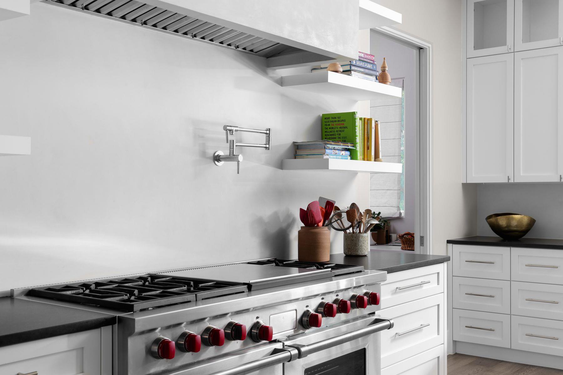 101 Stratford Reserve PL