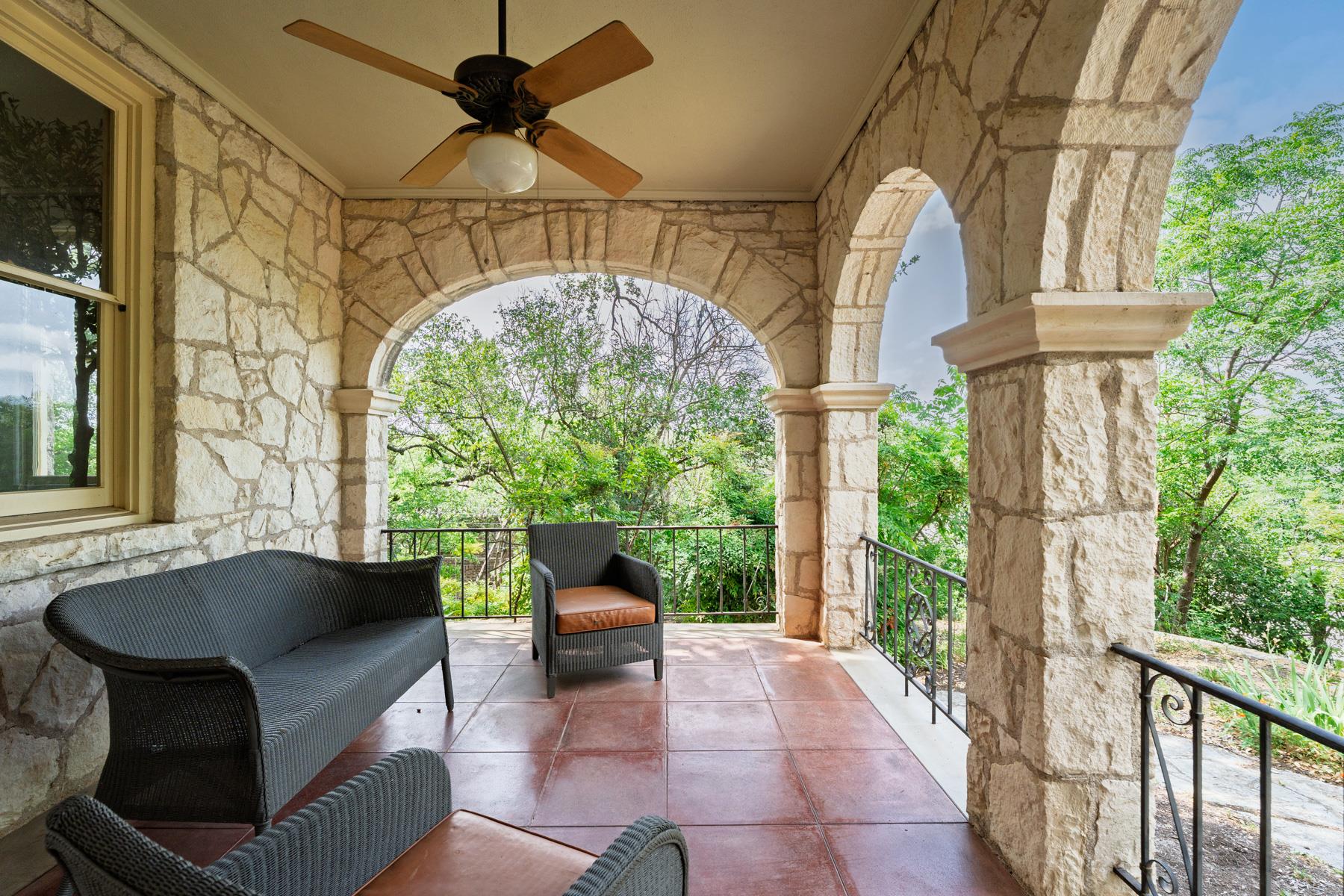 806 Rosedale TER
