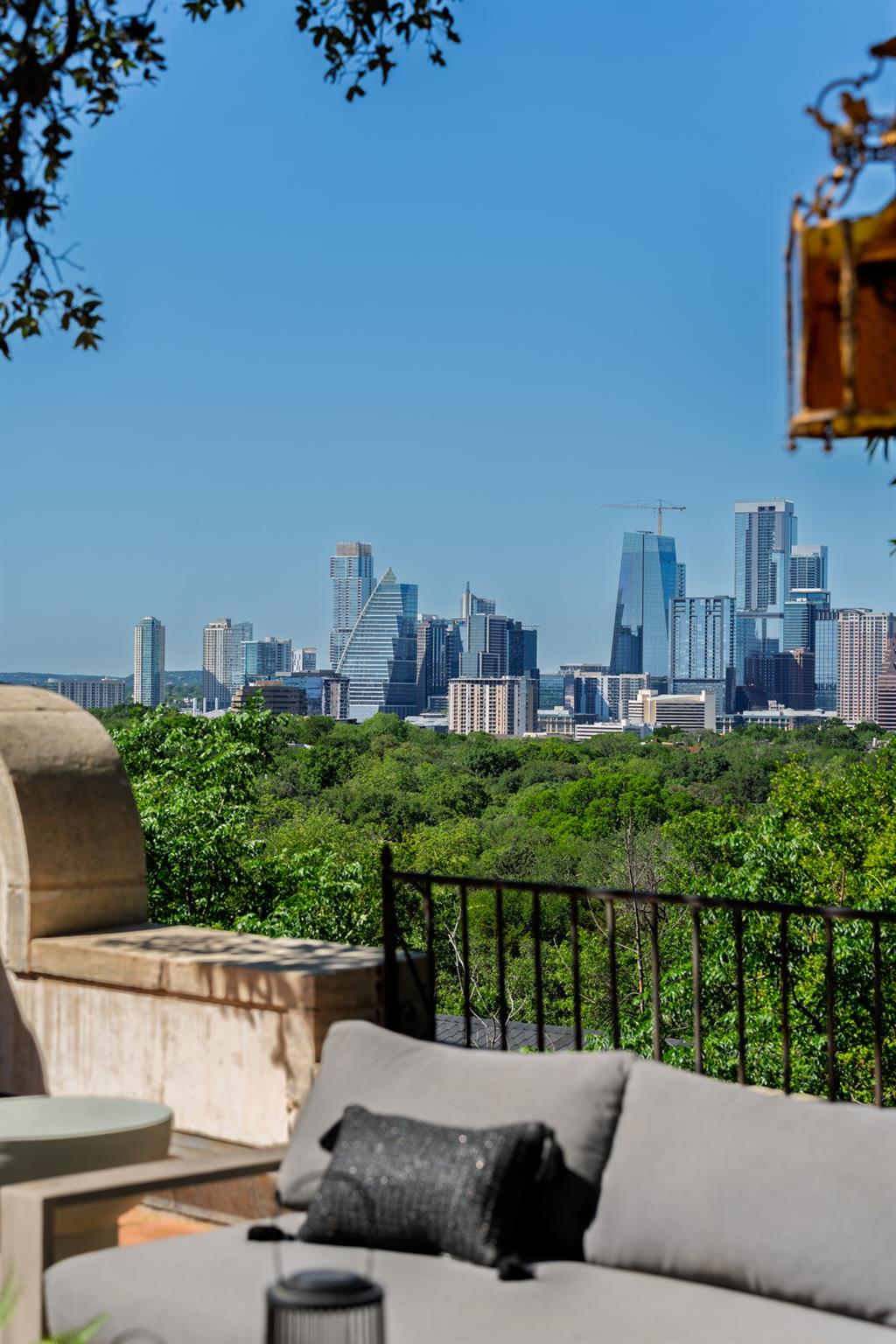 806 Rosedale TER