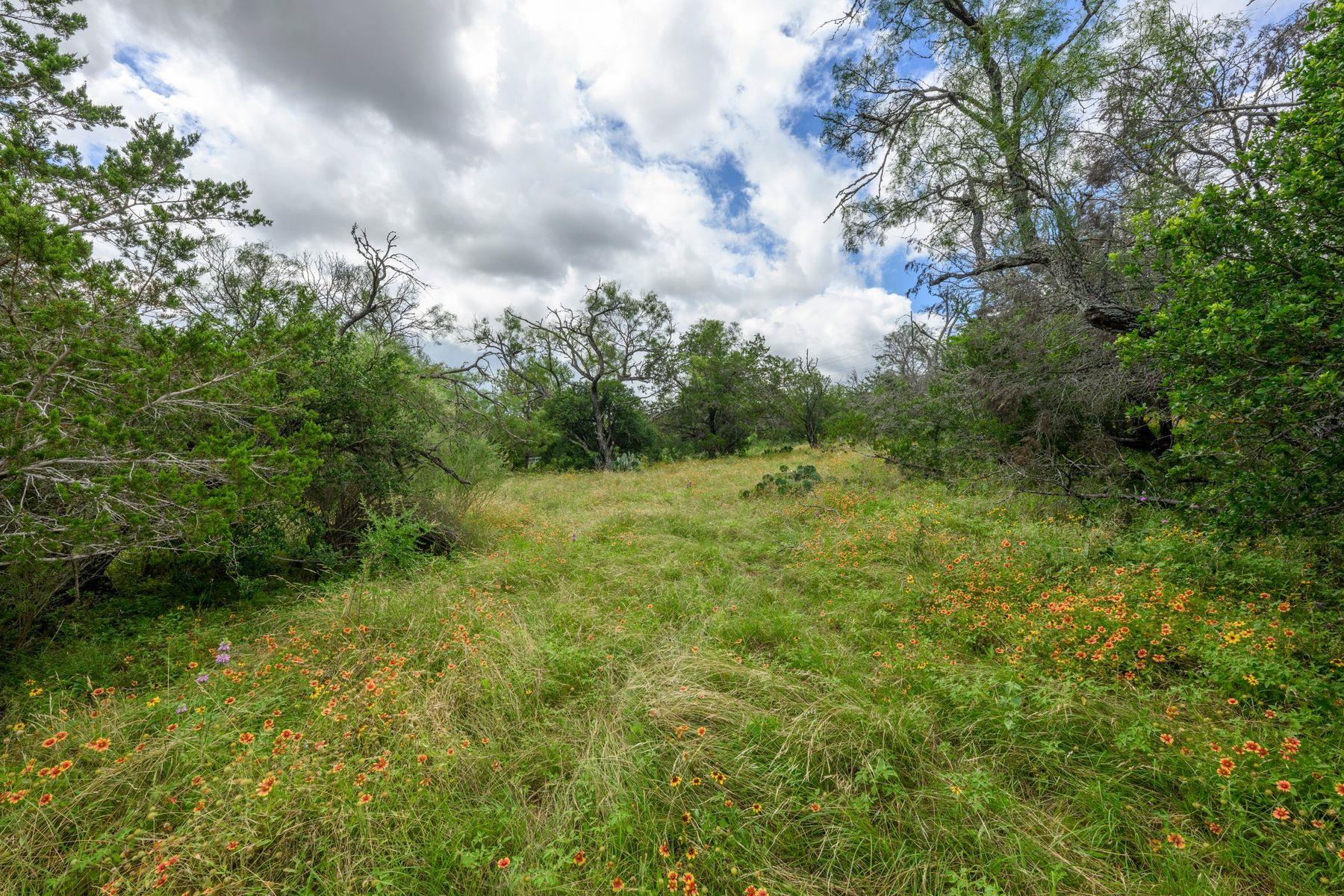 4810 and 4900 County Road 404