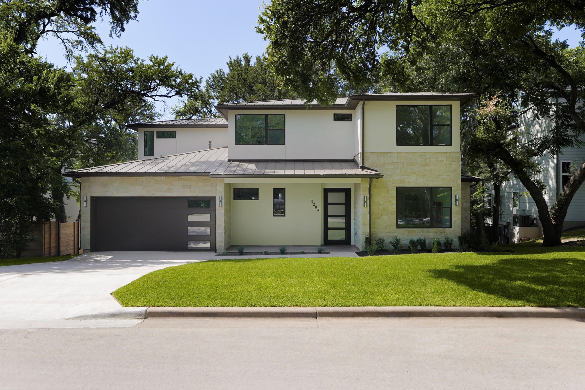 3204 Westhill DR
