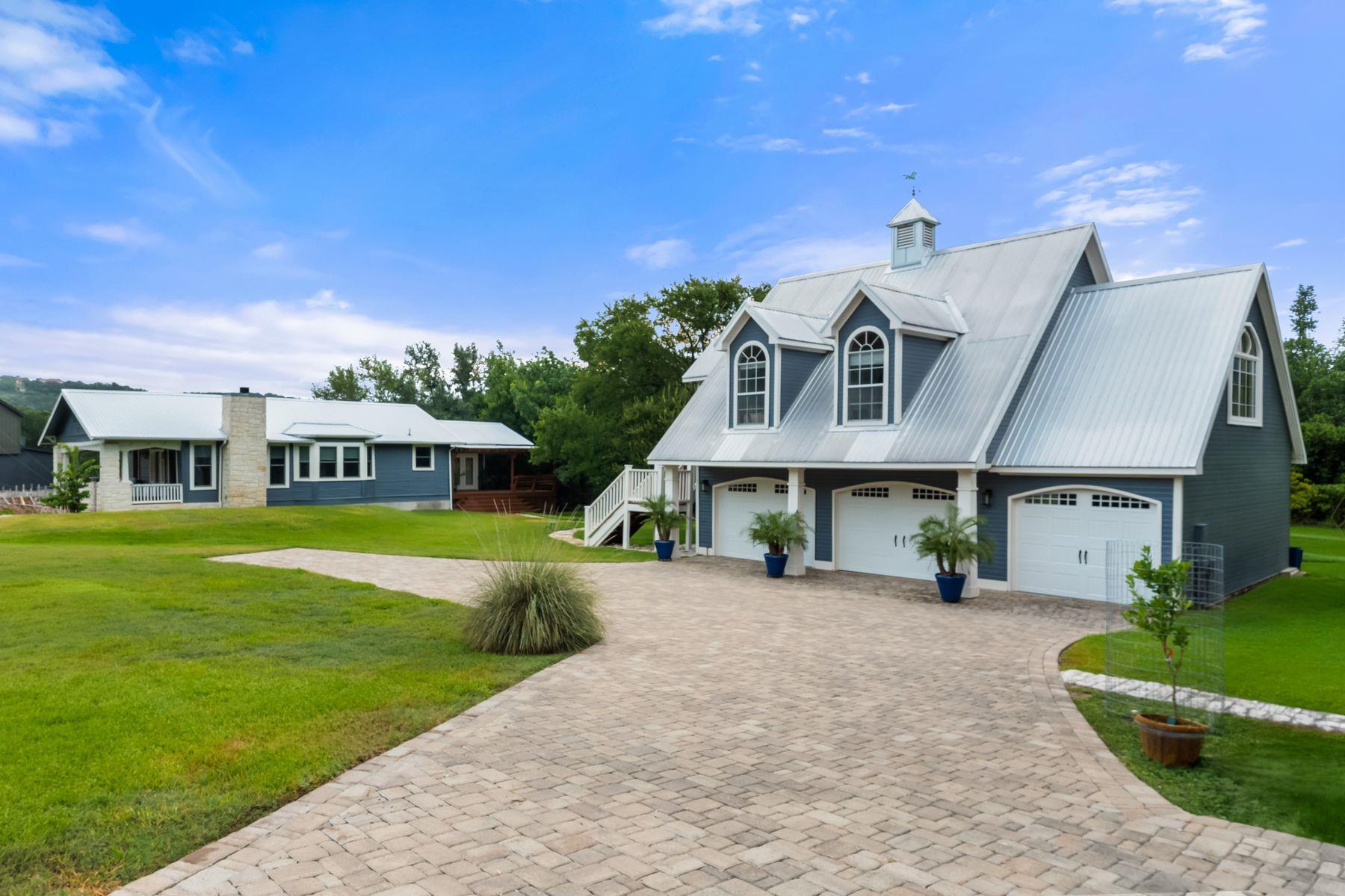 2703 De Soto DR