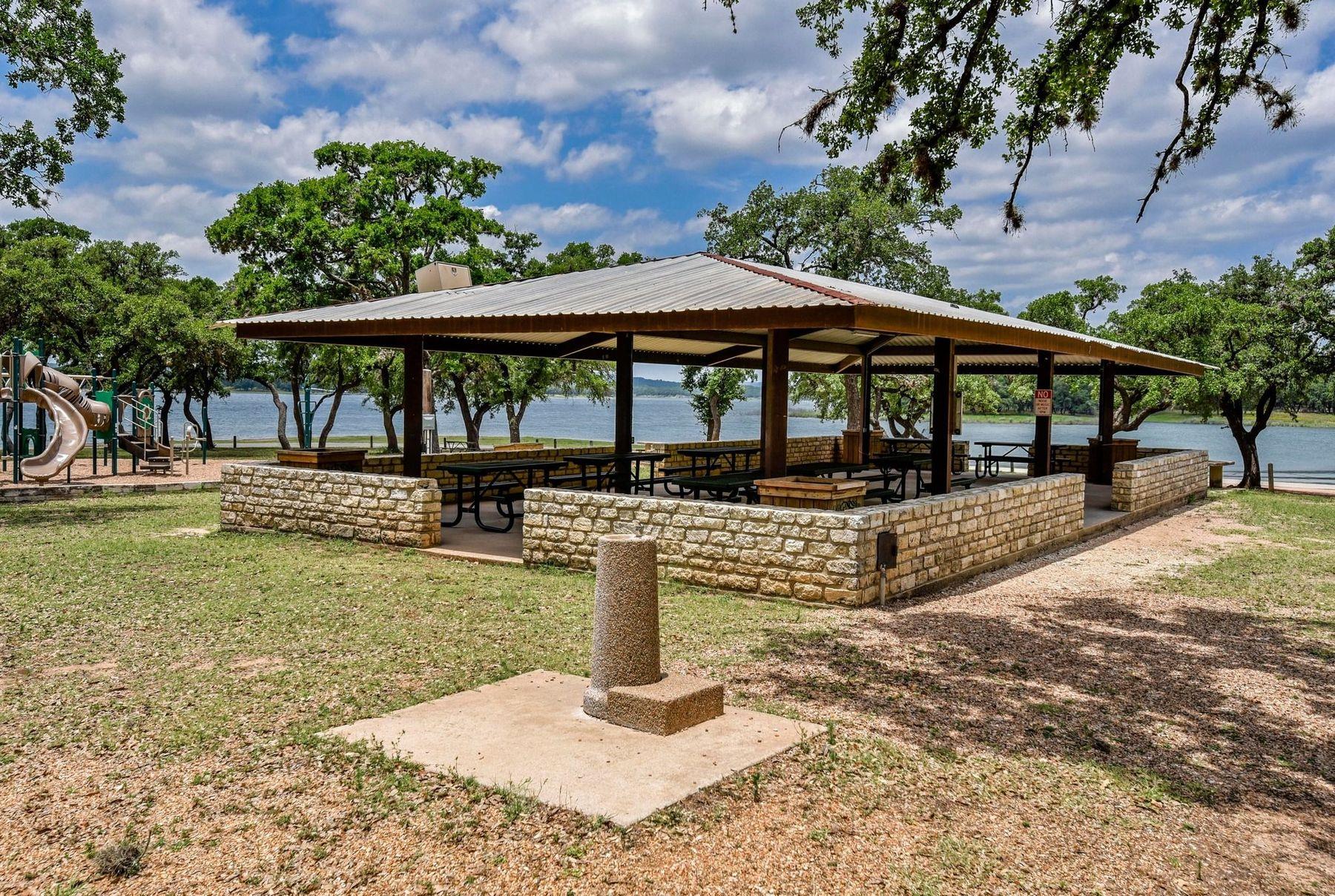 2612 American DR