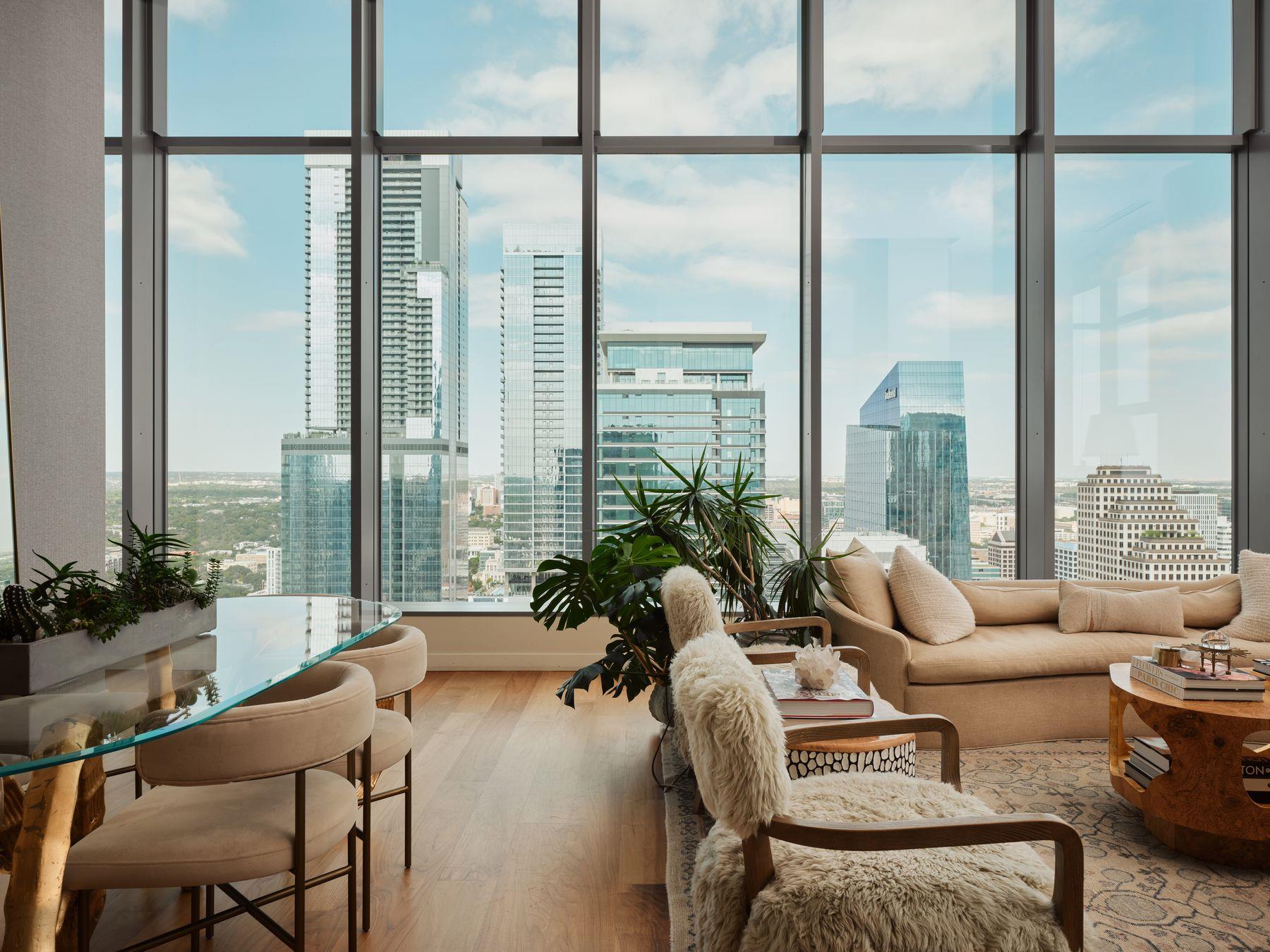 210 Lavaca ST # 3504