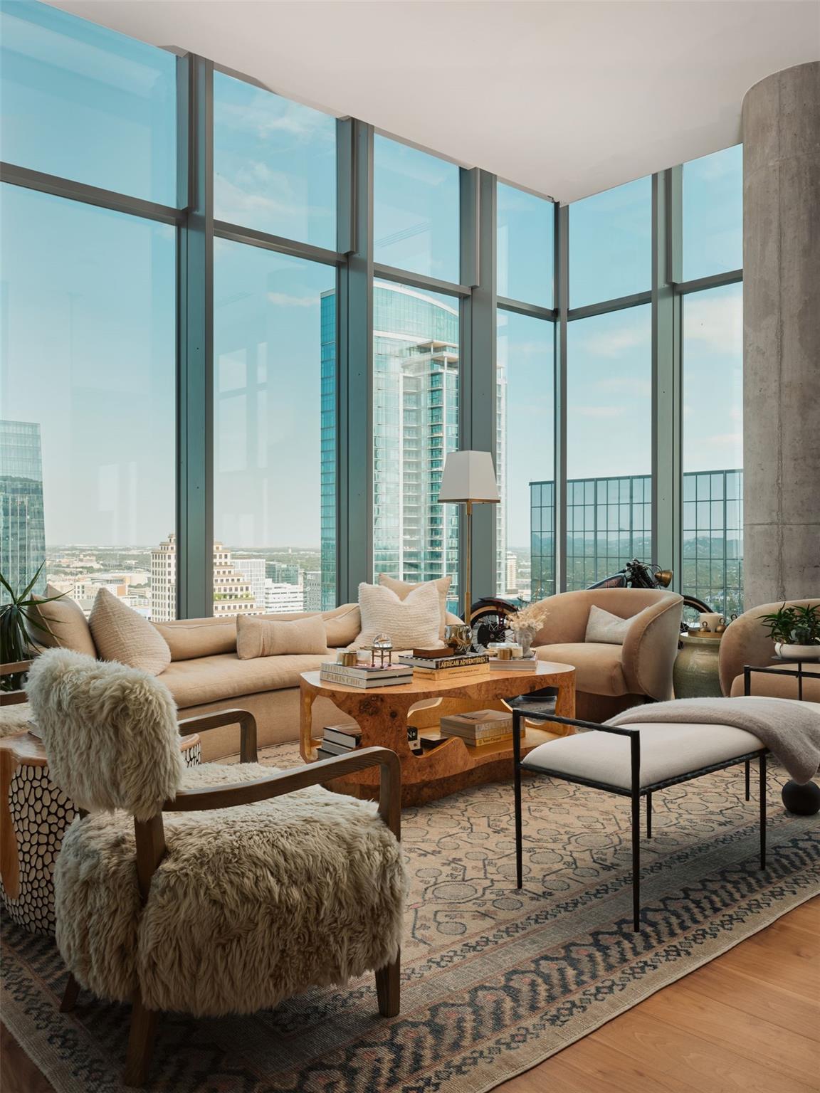 210 Lavaca ST # 3504