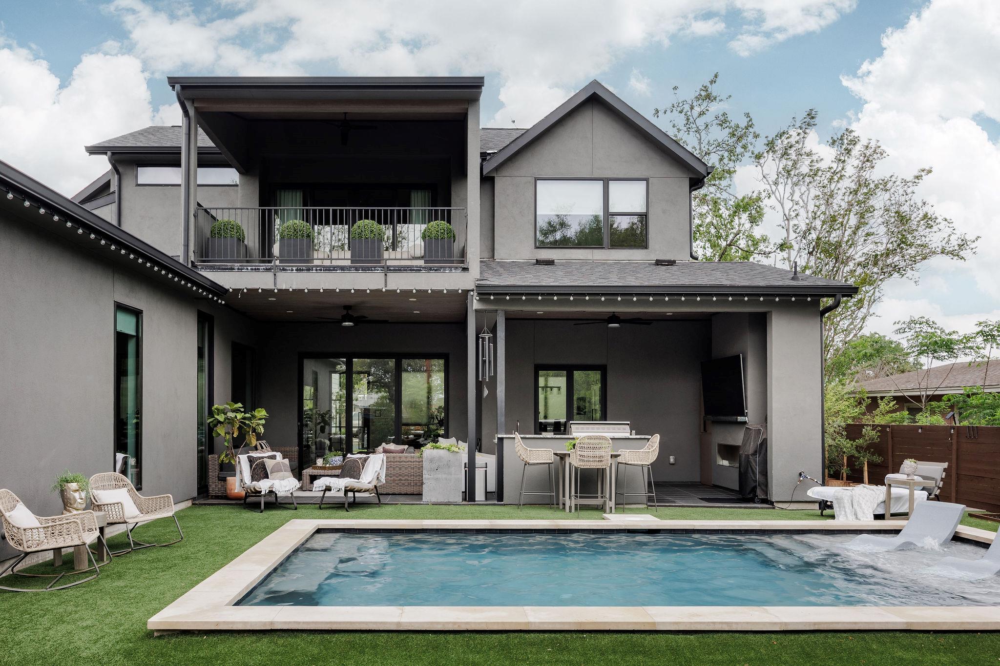2314 Westoak DR