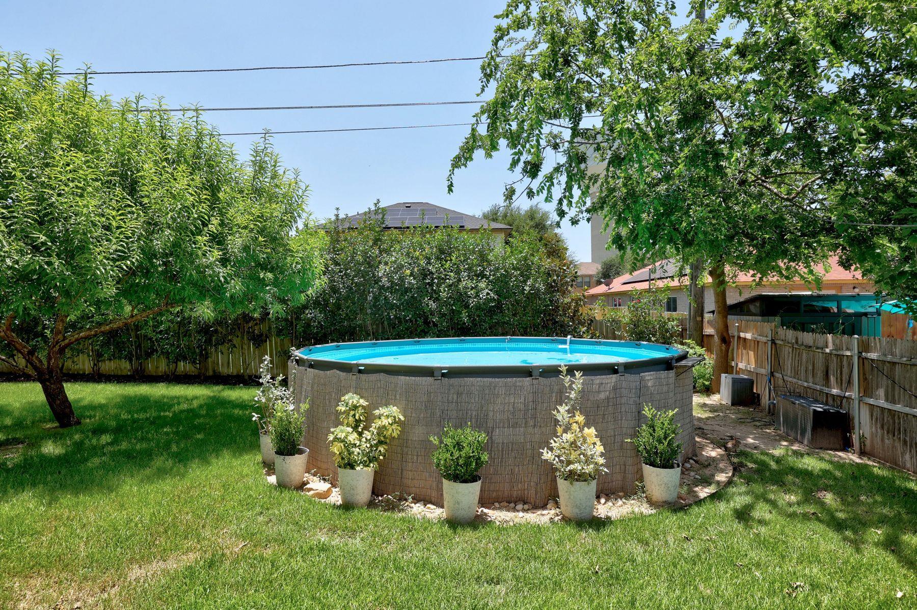 3309 Winding WAY