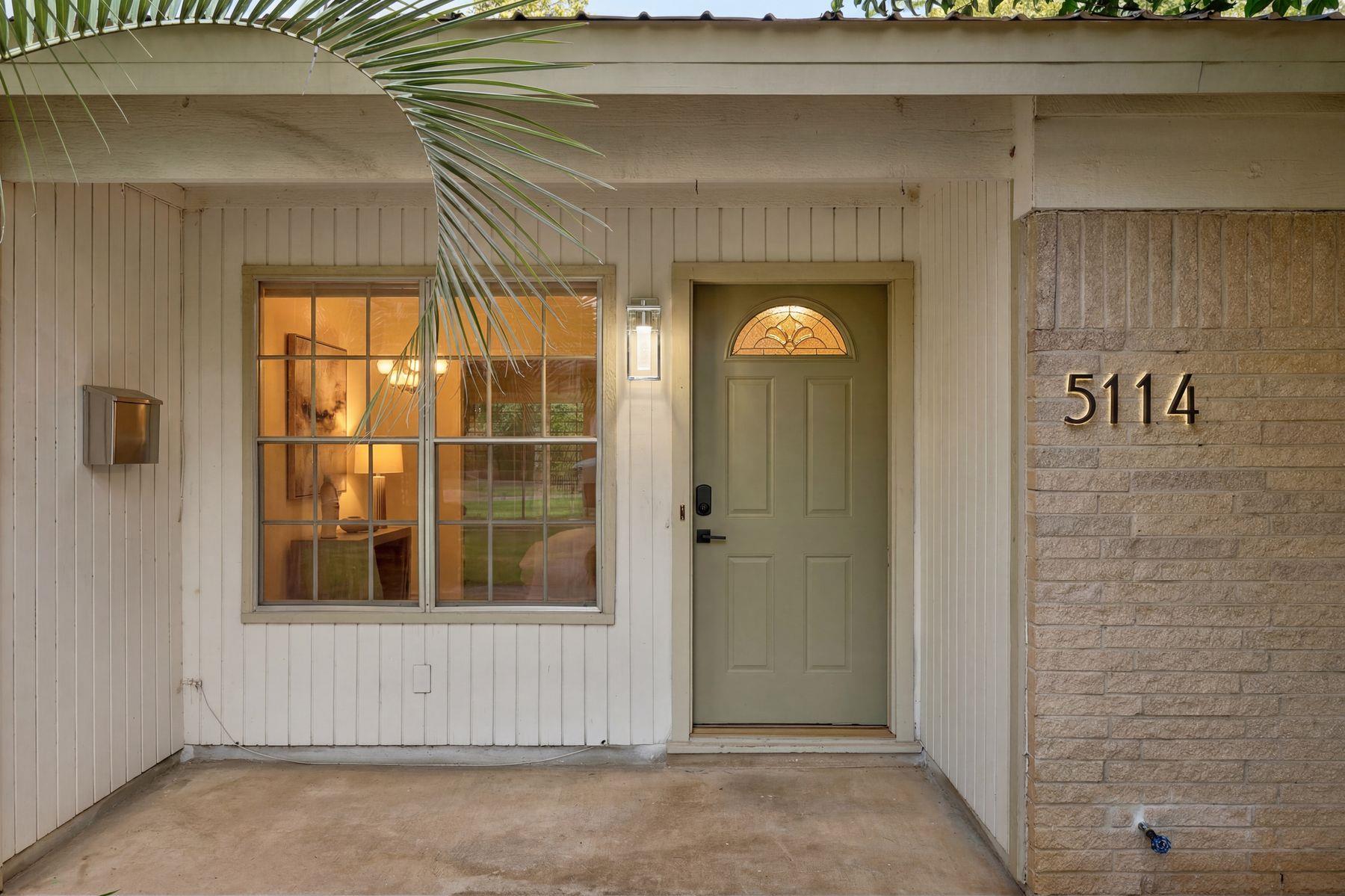 5114 Emerald Forest DR