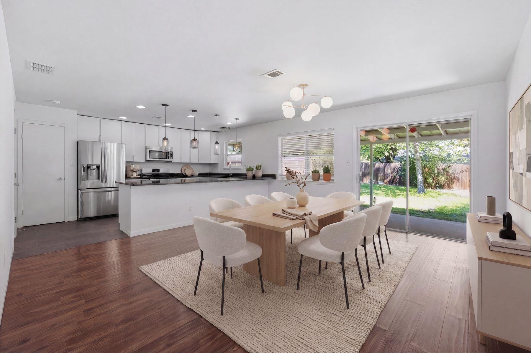 5114 Emerald Forest DR