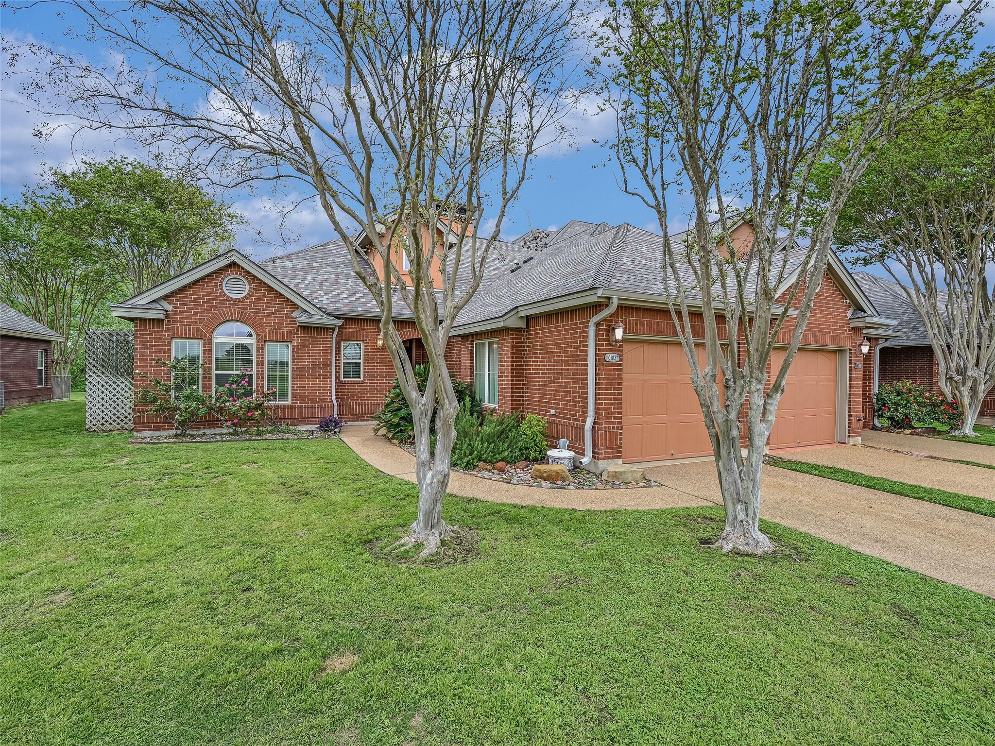 539 Colovista PKWY # C103