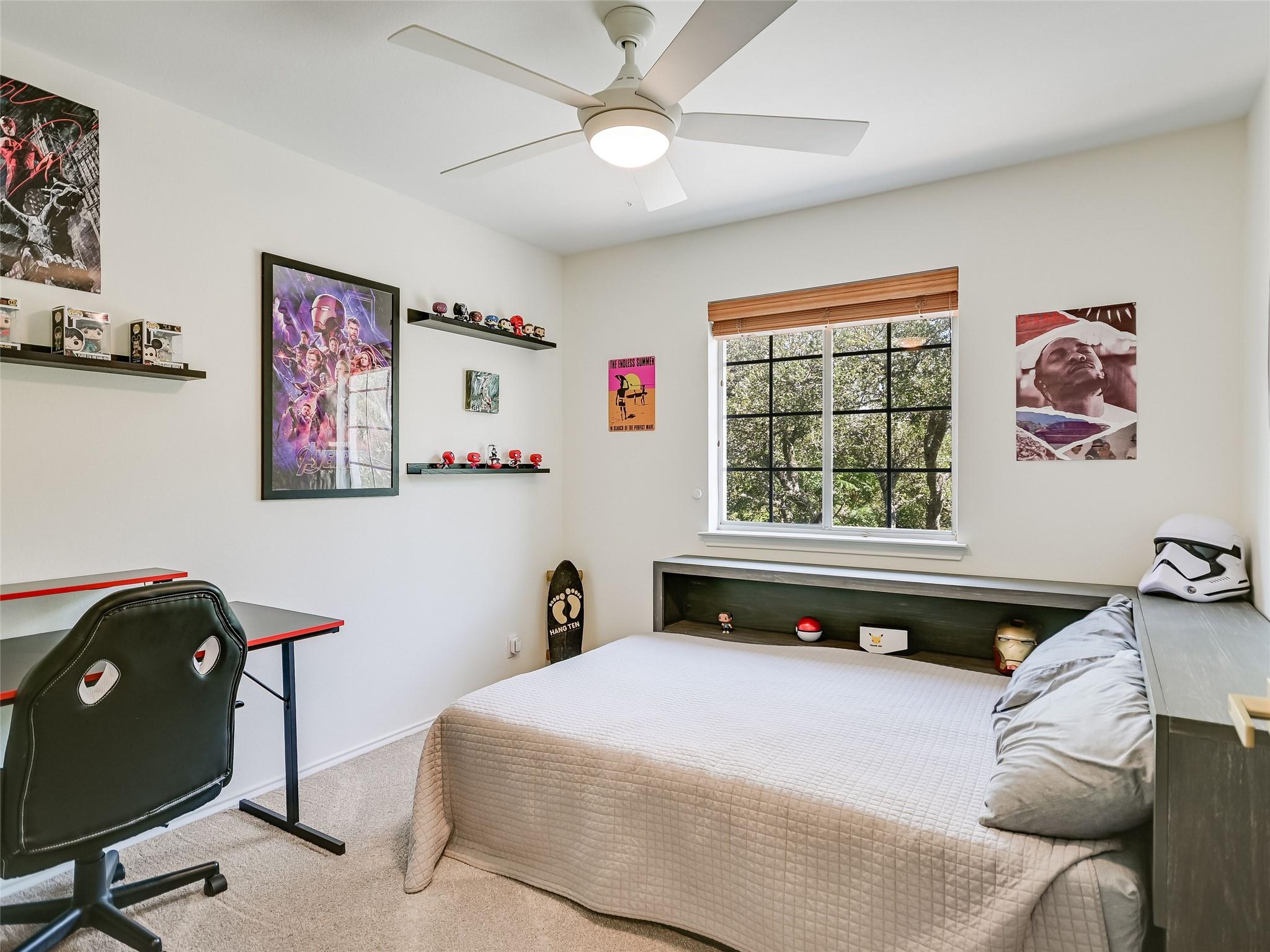 303 N Canyonwood DR