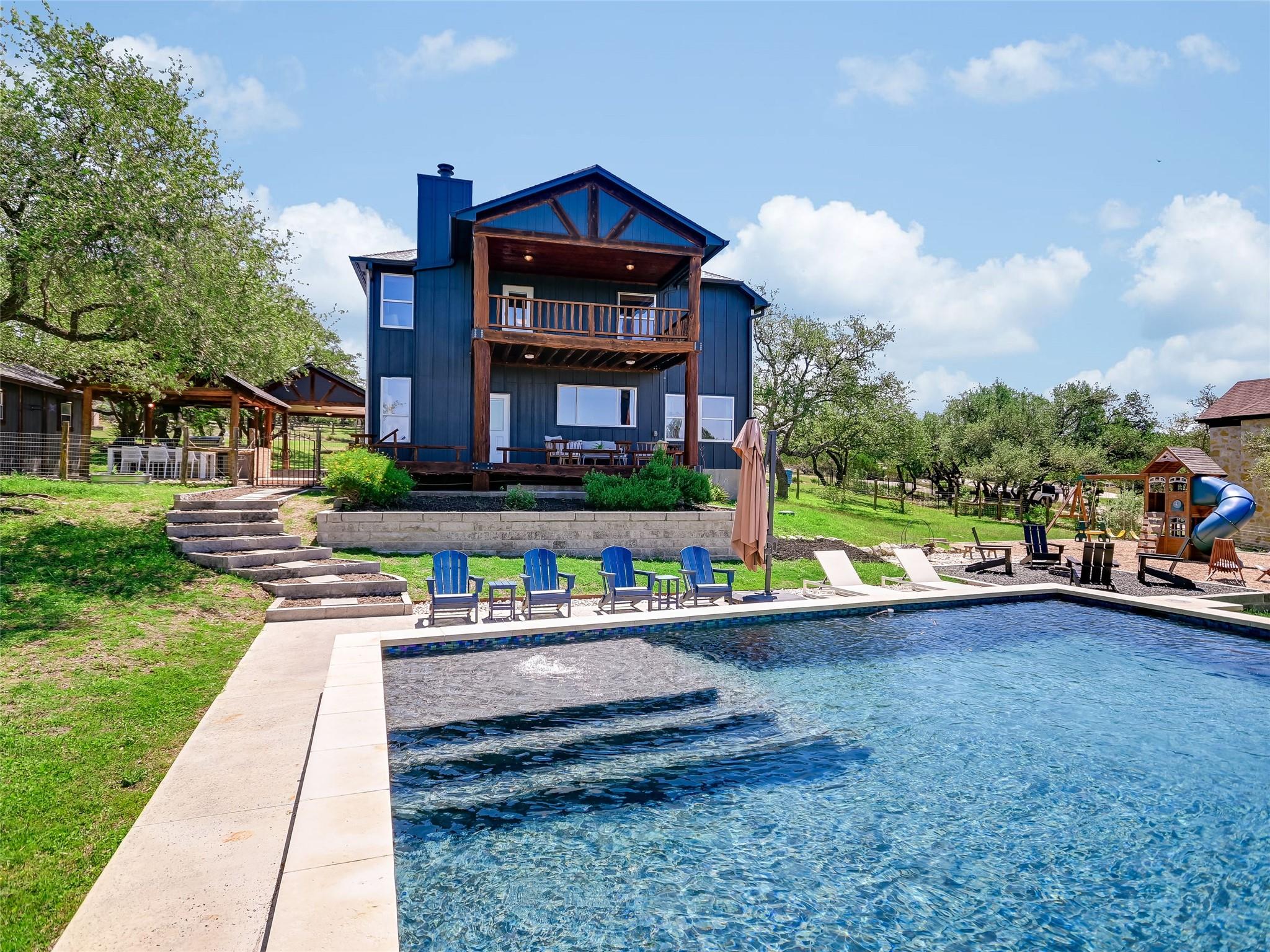 303 N Canyonwood DR