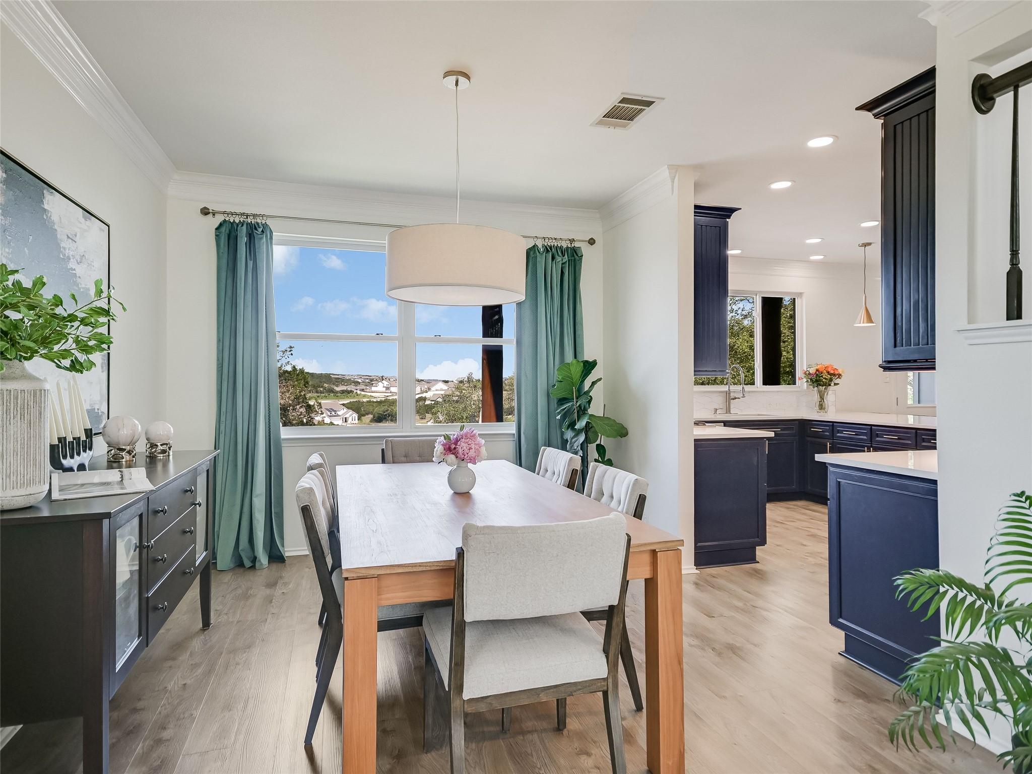 303 N Canyonwood DR