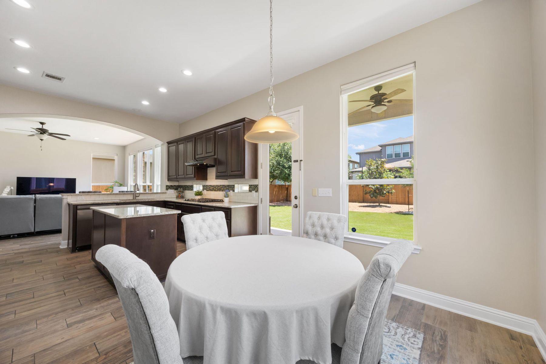 5221 Rain Lily DR