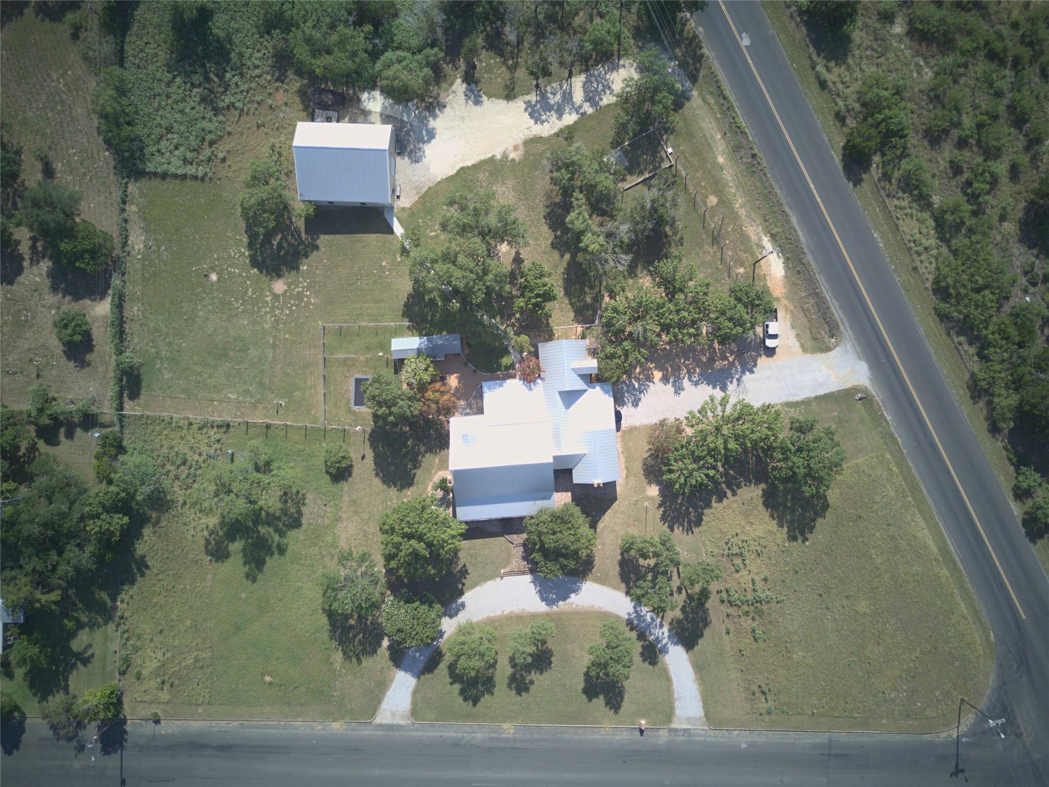 405 Frederick RD