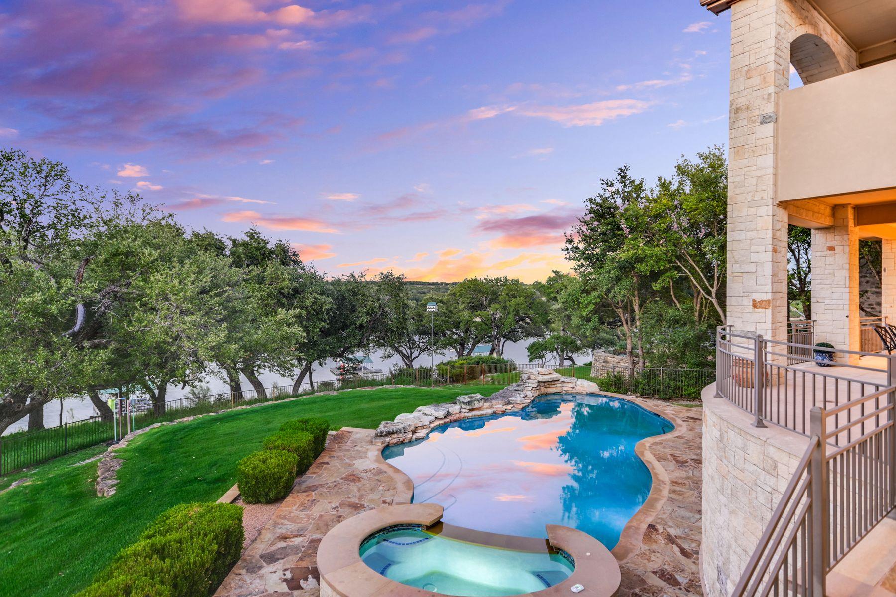 3004 Travis Lakeside DR