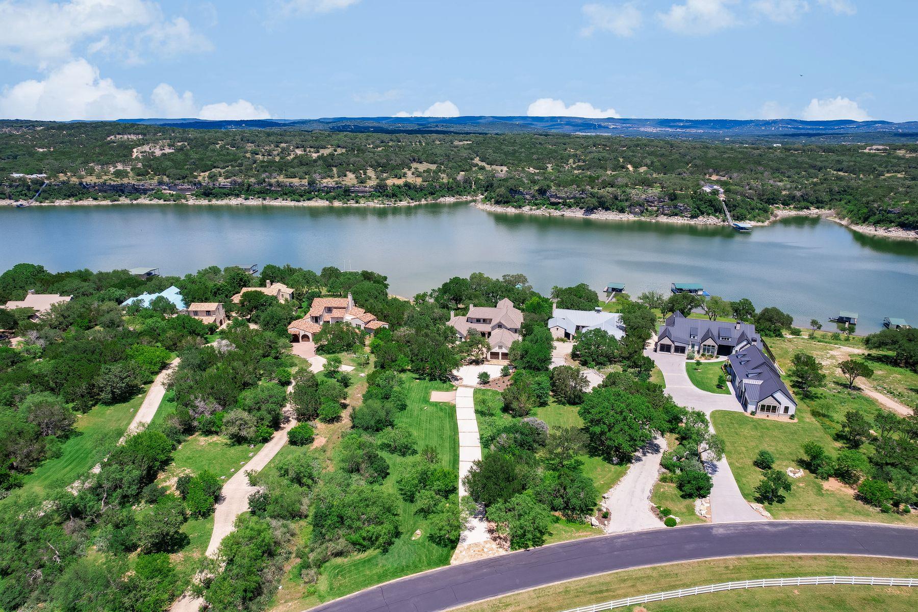3004 Travis Lakeside DR