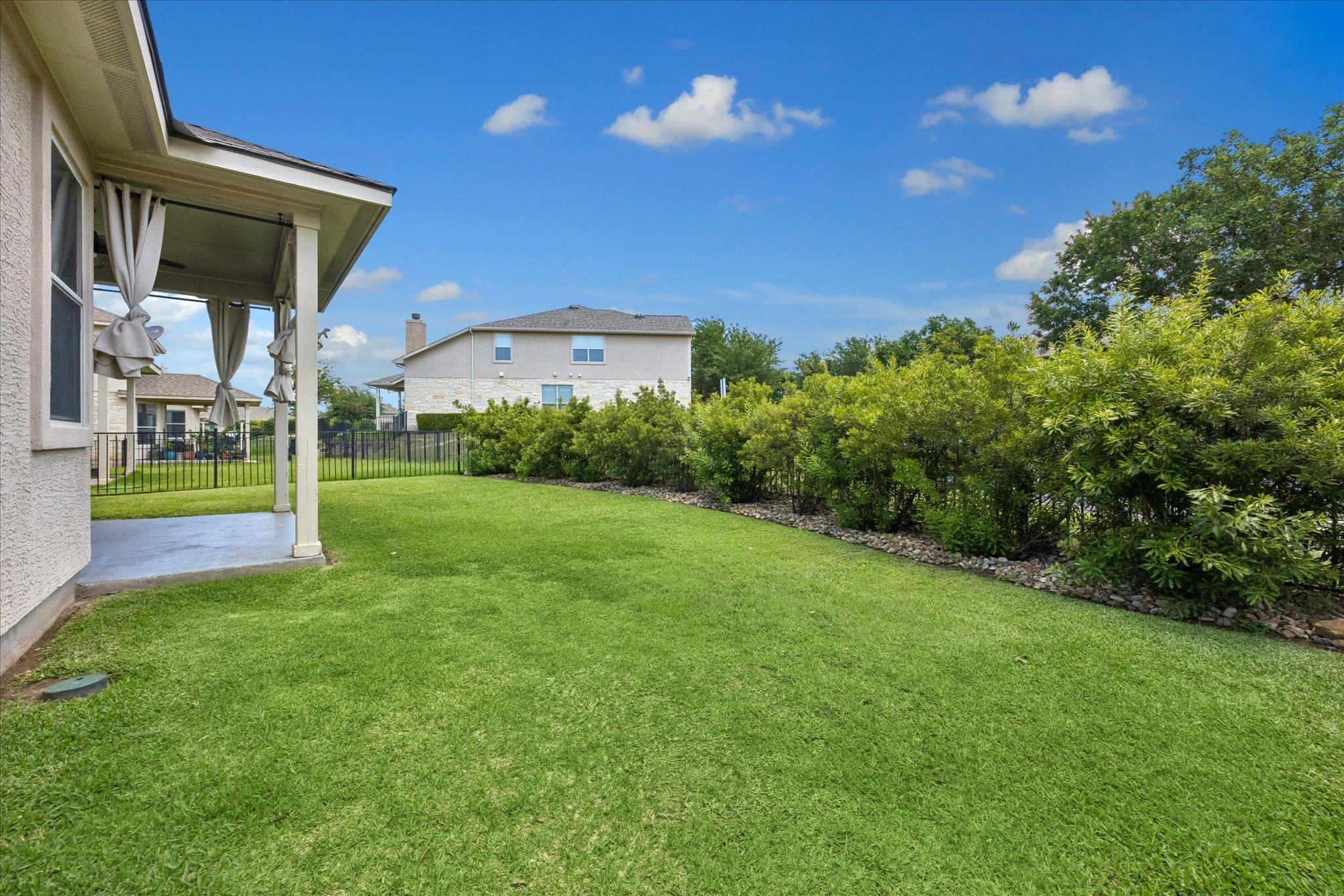 43 White Magnolia CIR