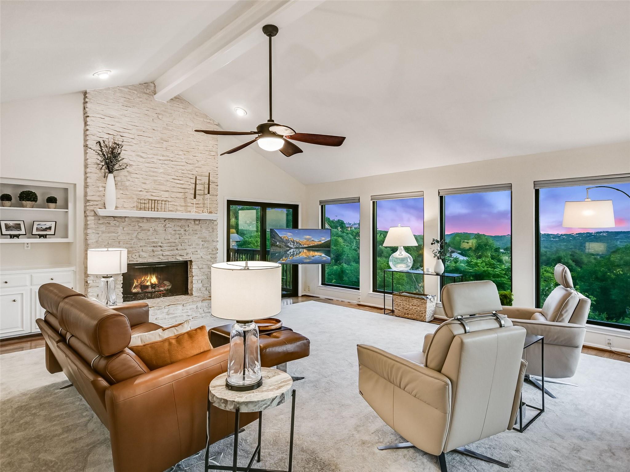 1304 Canoe Brook DR