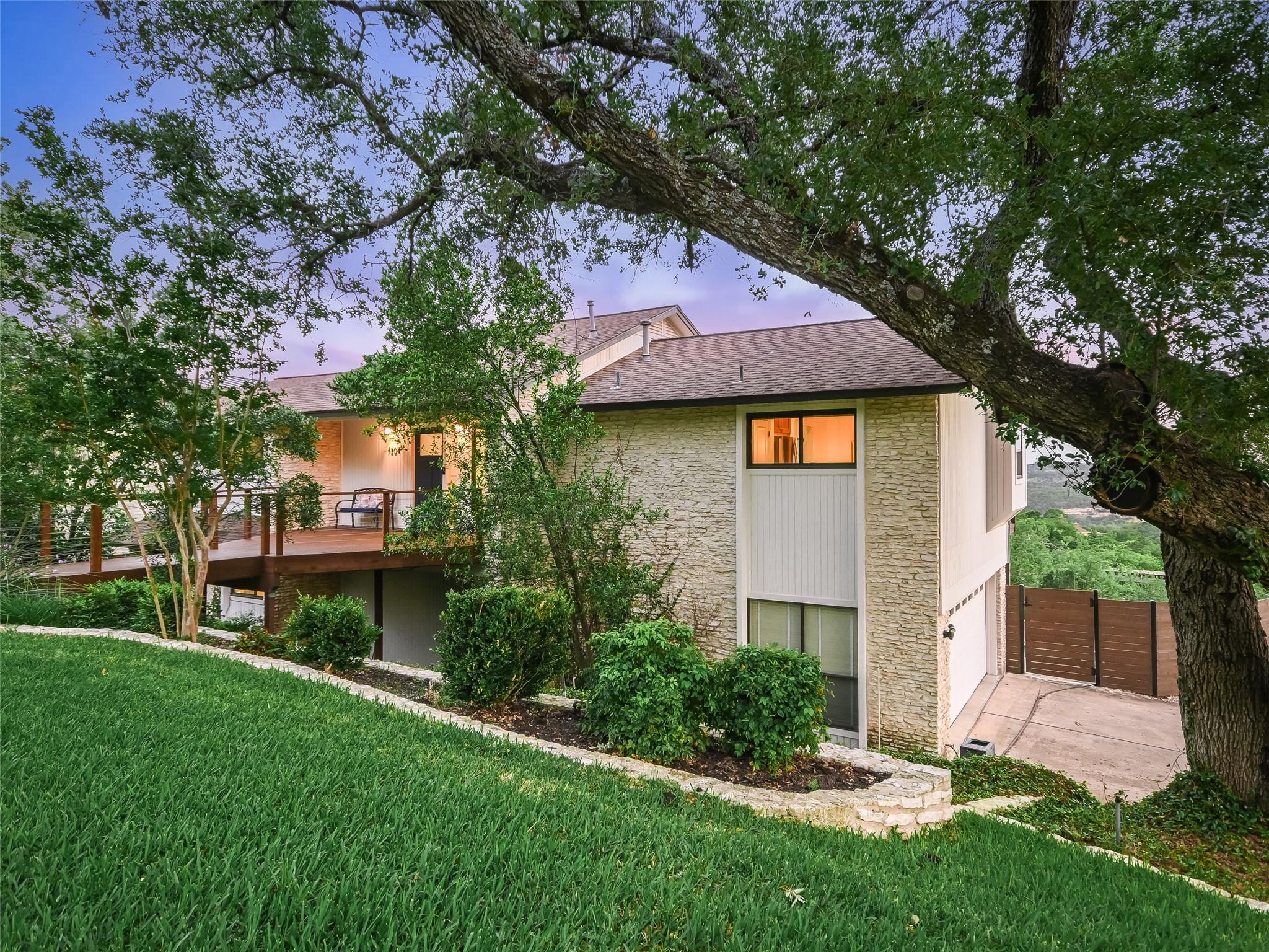 1304 Canoe Brook DR