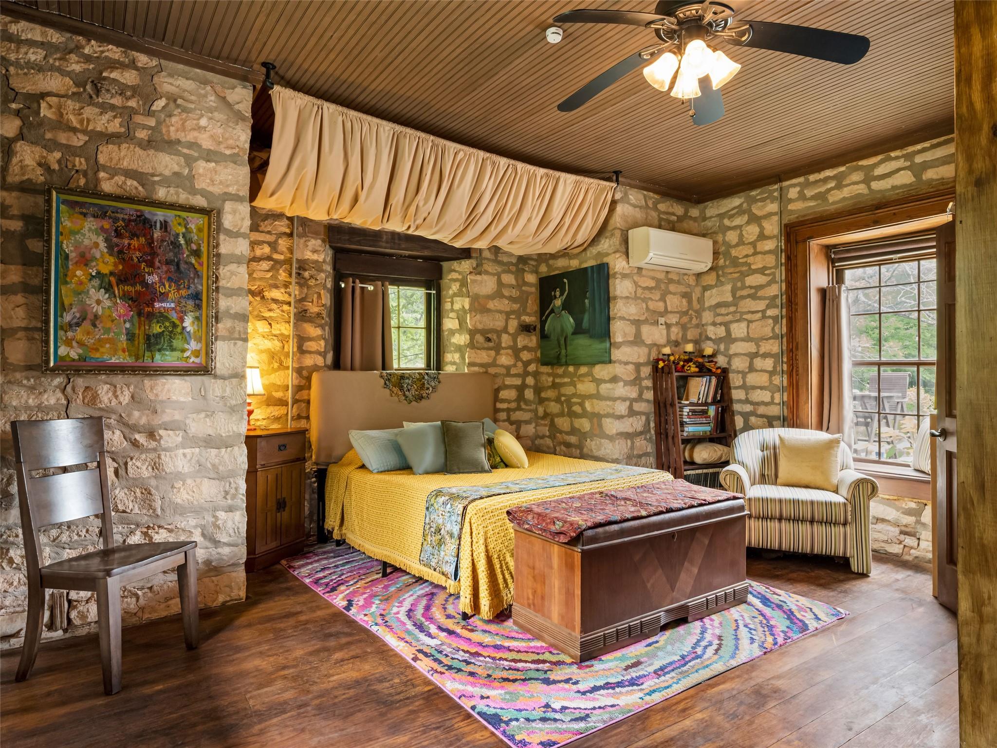 426 E Ranch Road 962 East