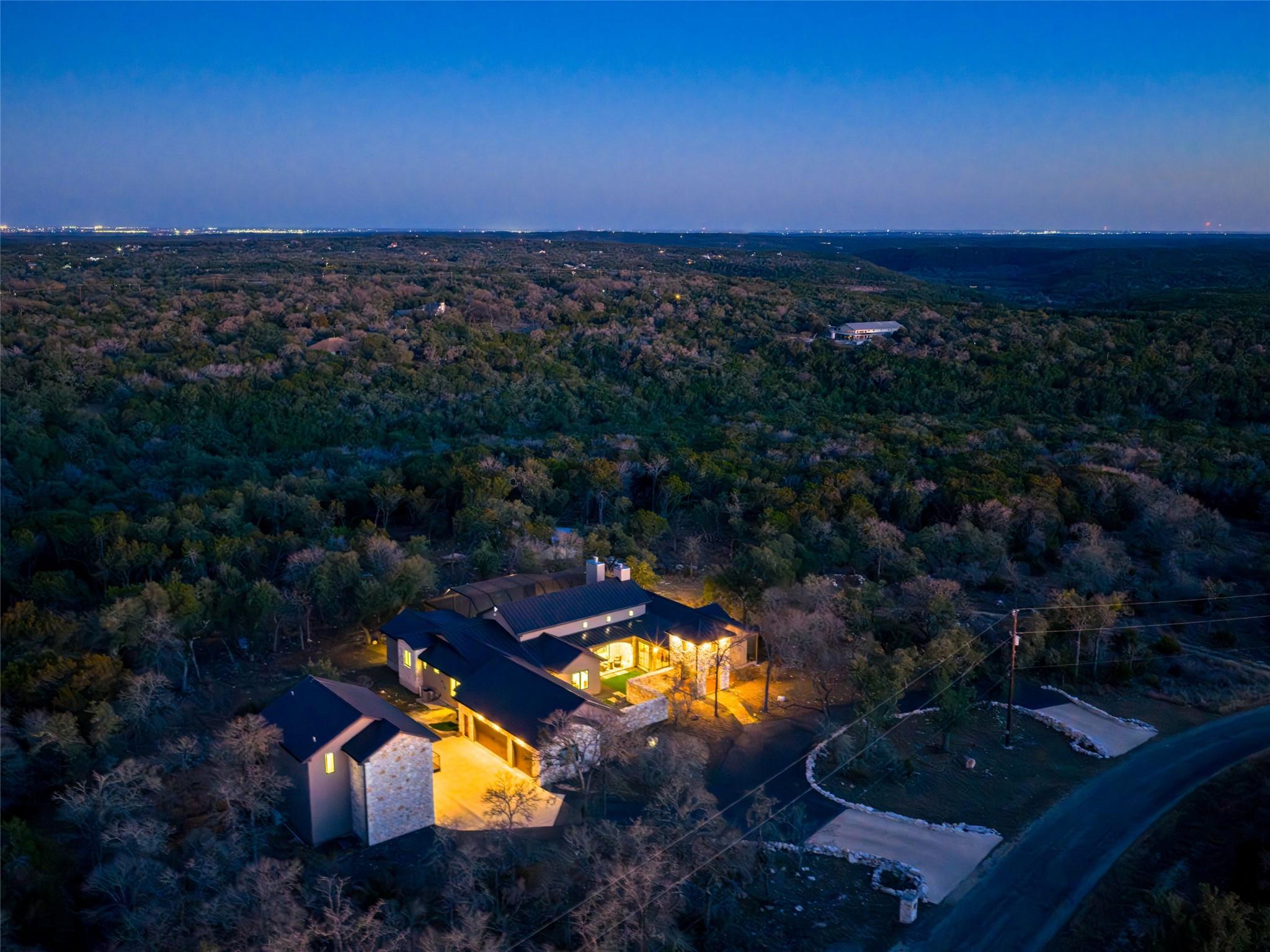 435 Gardenia DR