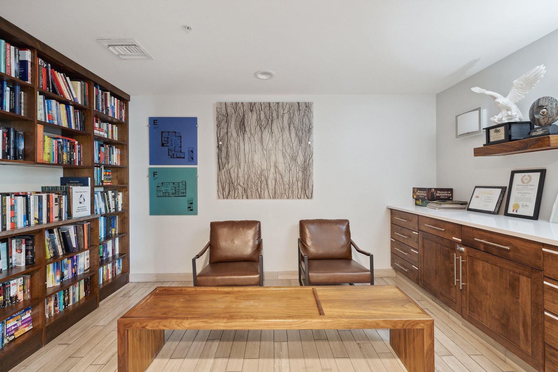 300 Bowie ST # 1006