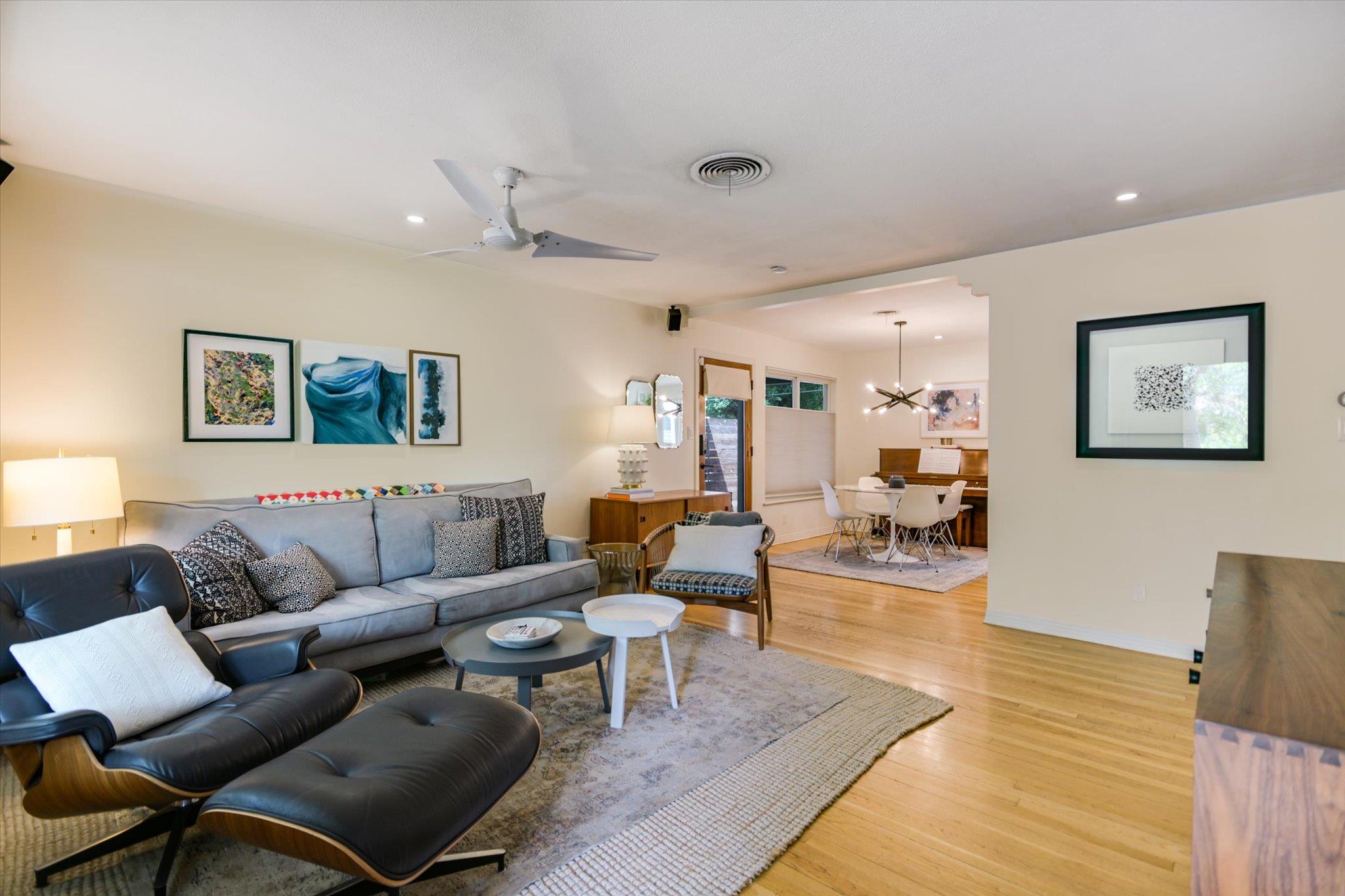 1600 Larkwood DR